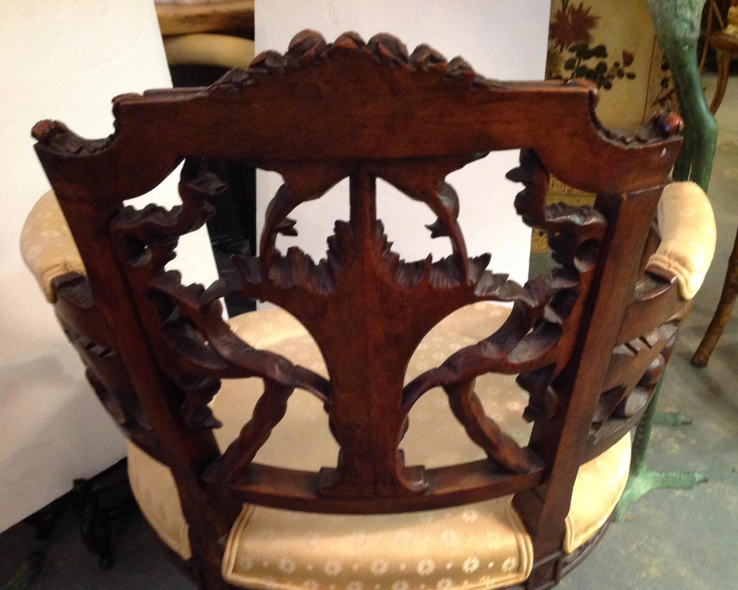 Fine French Vanity Chair 3