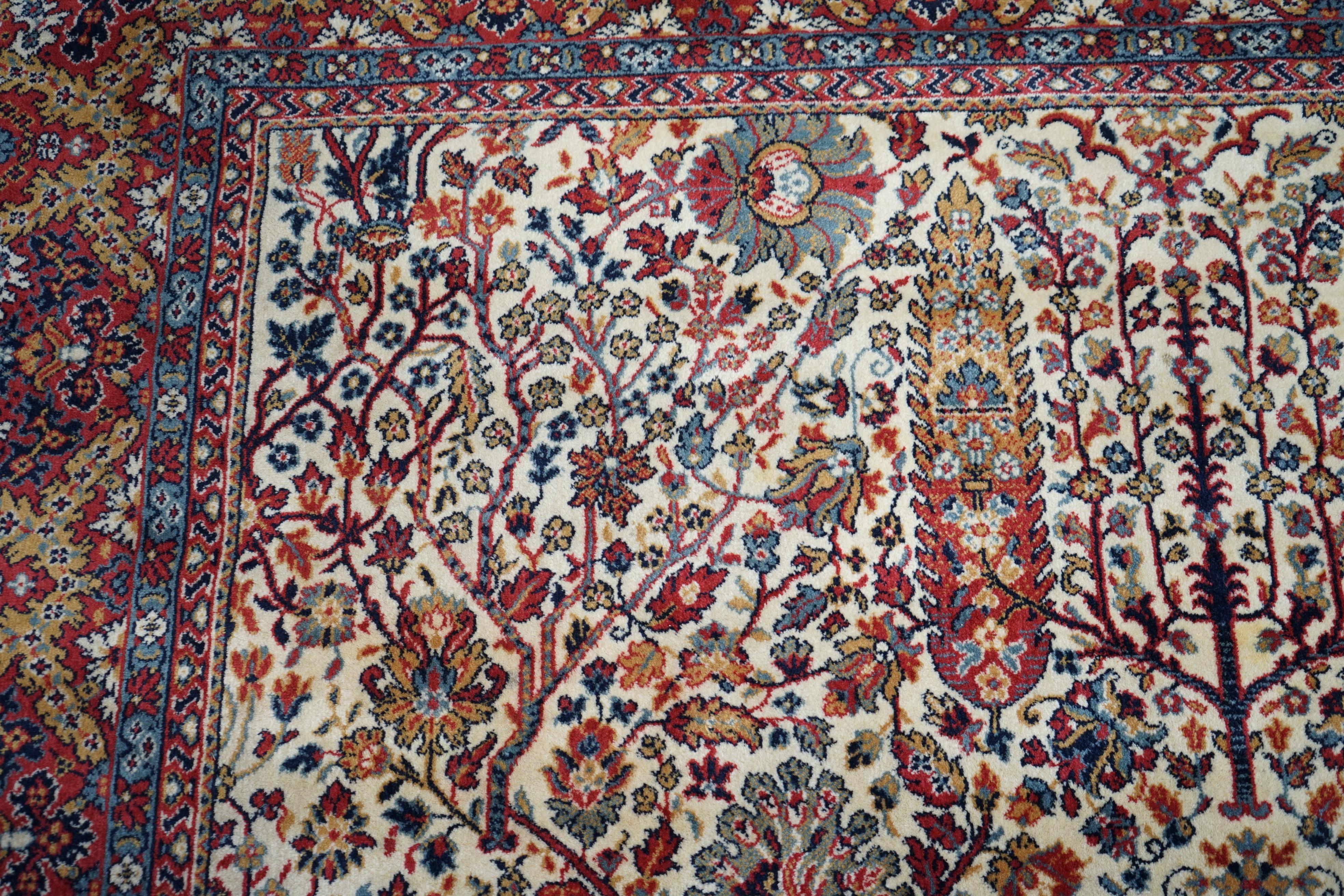 Fine French Vintage Floral Leaf Large Rug Carpet For Sale 5