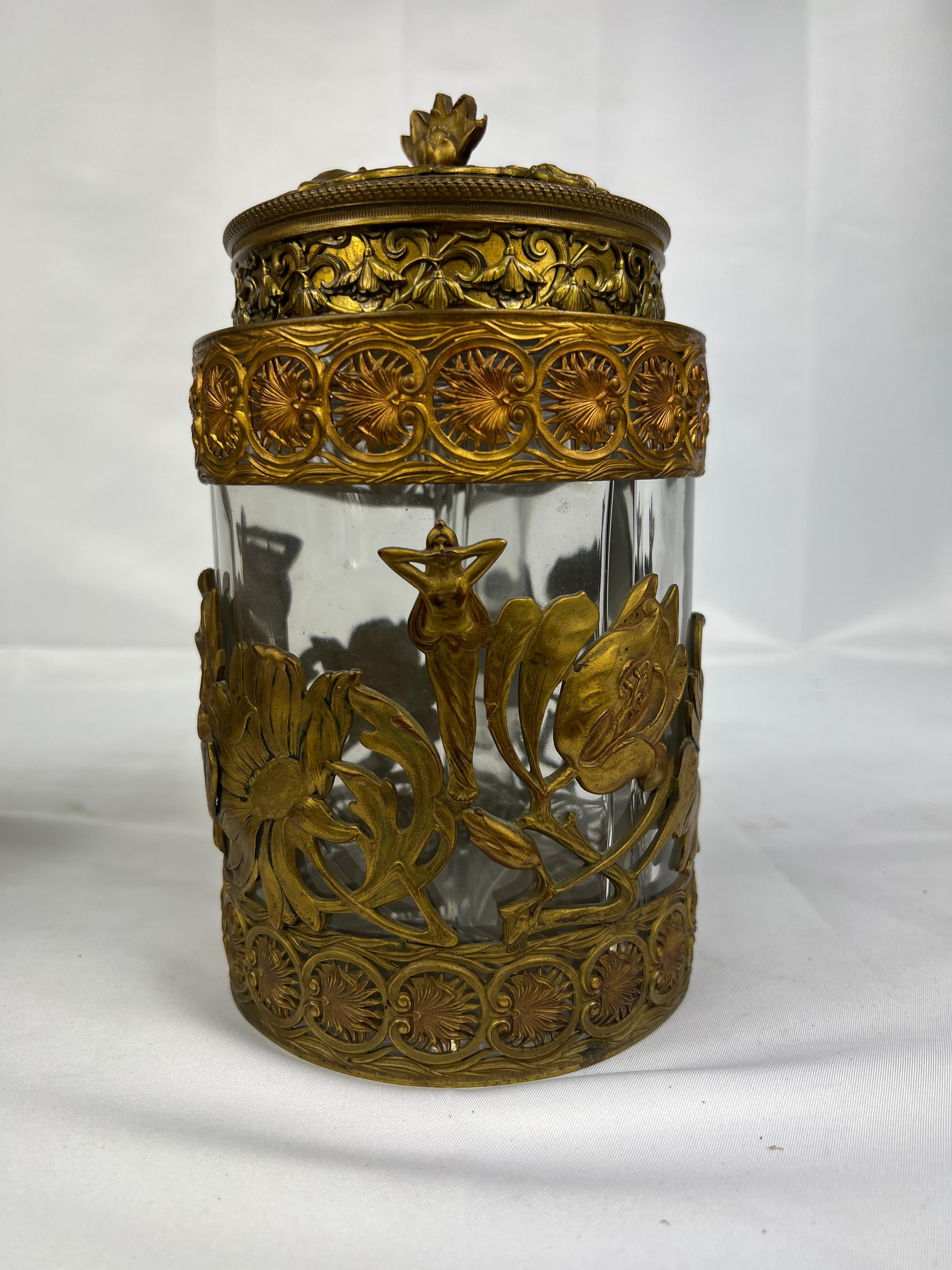 Fine Gentleman's Gilt Bronze Liquor and Cigar Set Art Nouveau Period C. 1900 For Sale 8