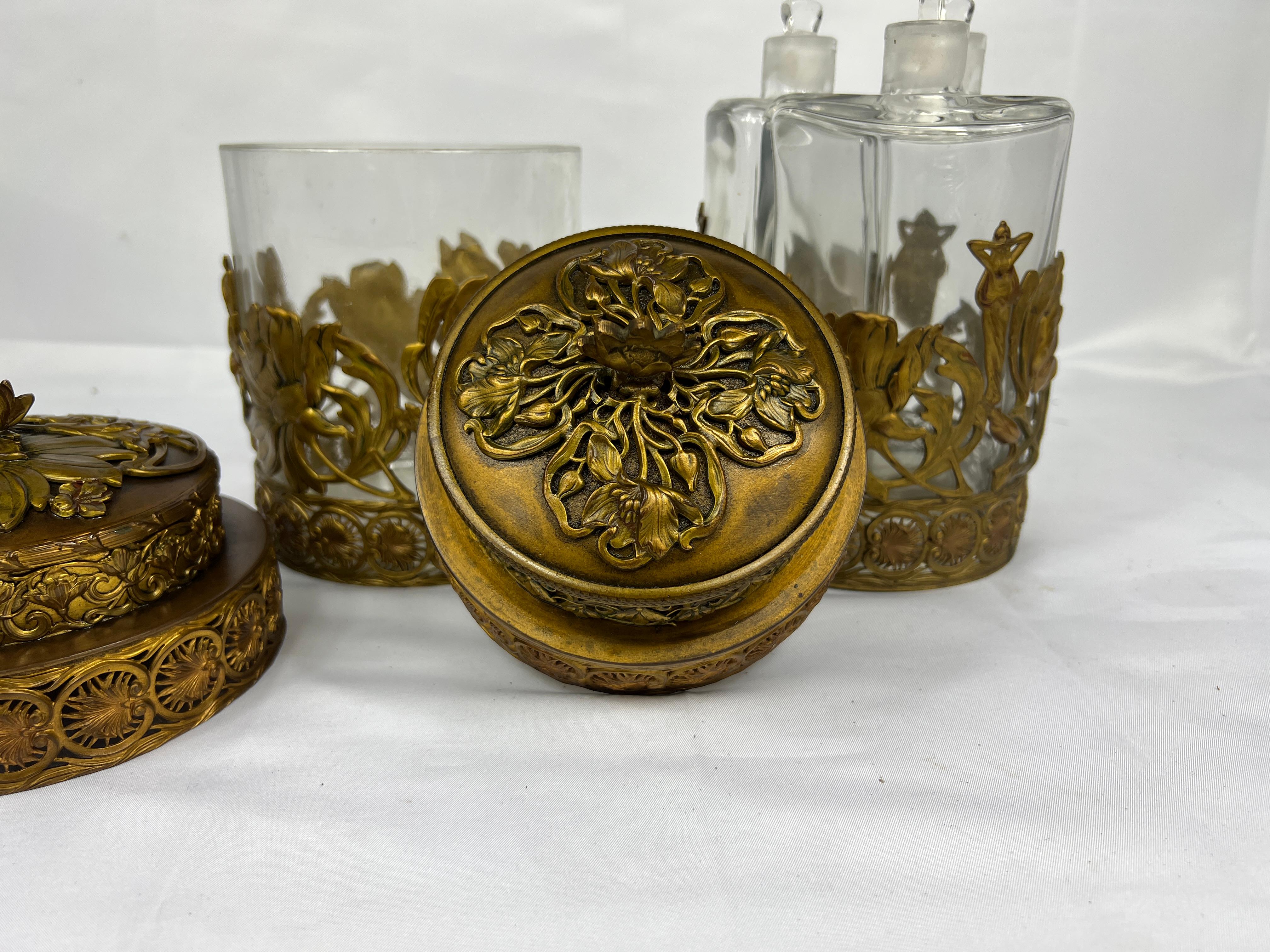 Fine Gentleman's Gilt Bronze Liquor and Cigar Set Art Nouveau Period C. 1900 For Sale 1