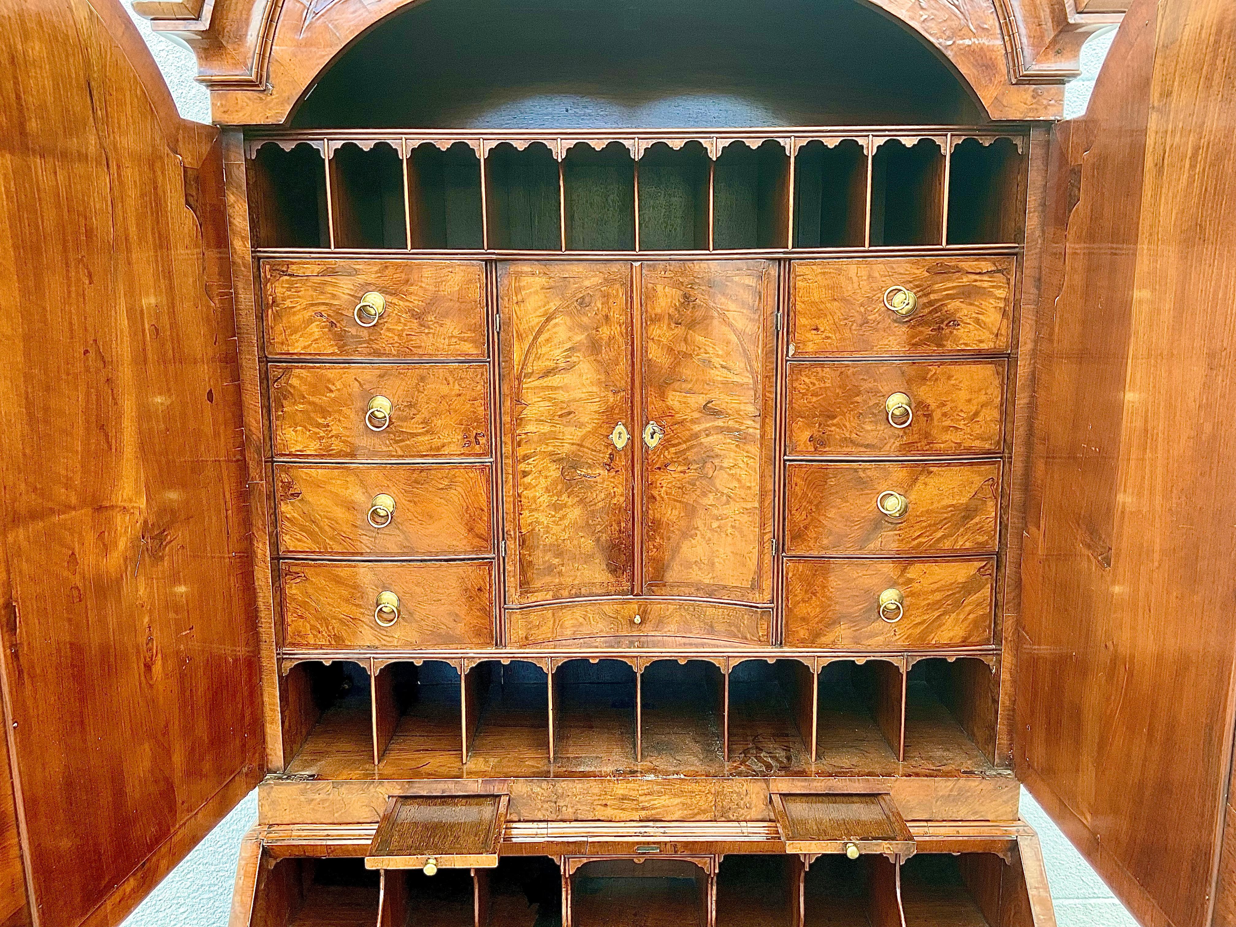 Exceptionally Fine Queen Anne Burr Walnut Dome Top Bureau Bookcase Secretary For Sale 7