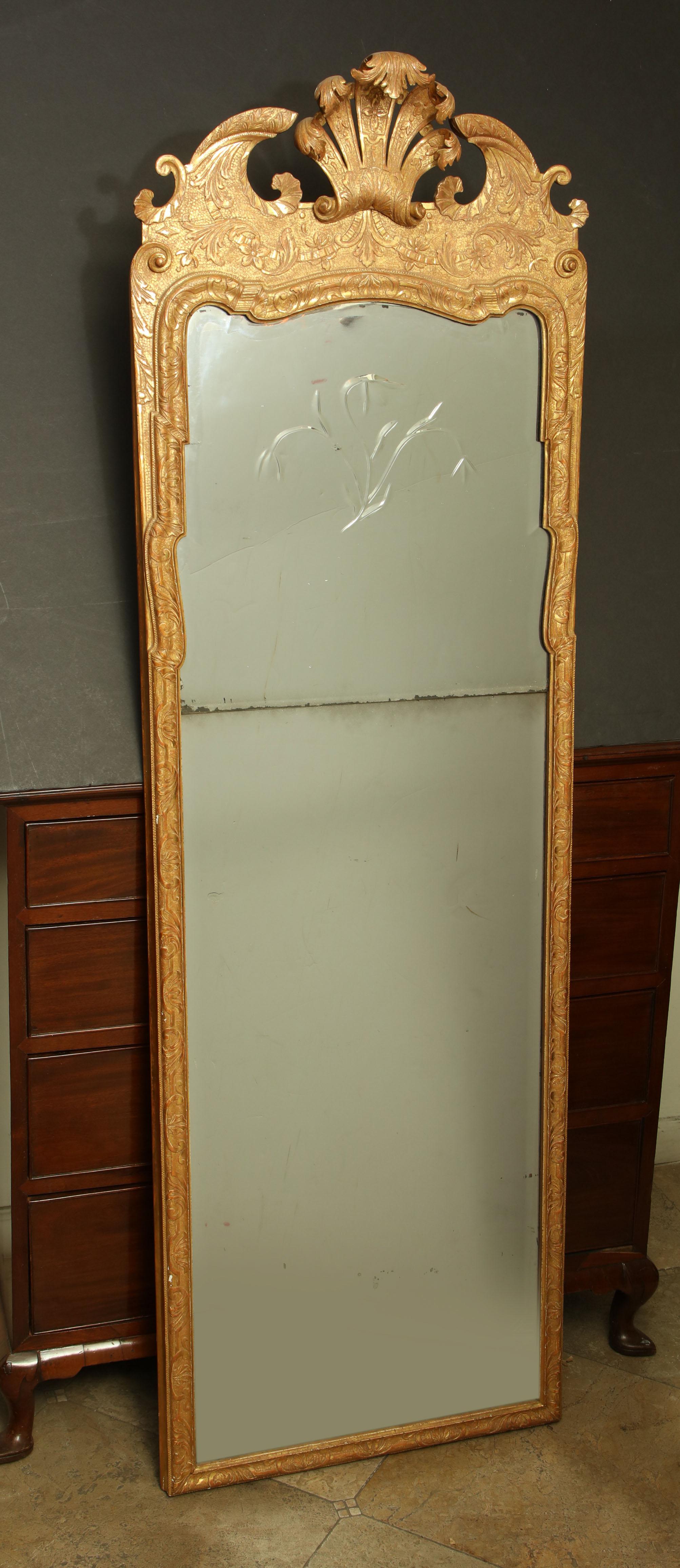 Mid-18th Century Fine George I Giltwood Pier Mirror