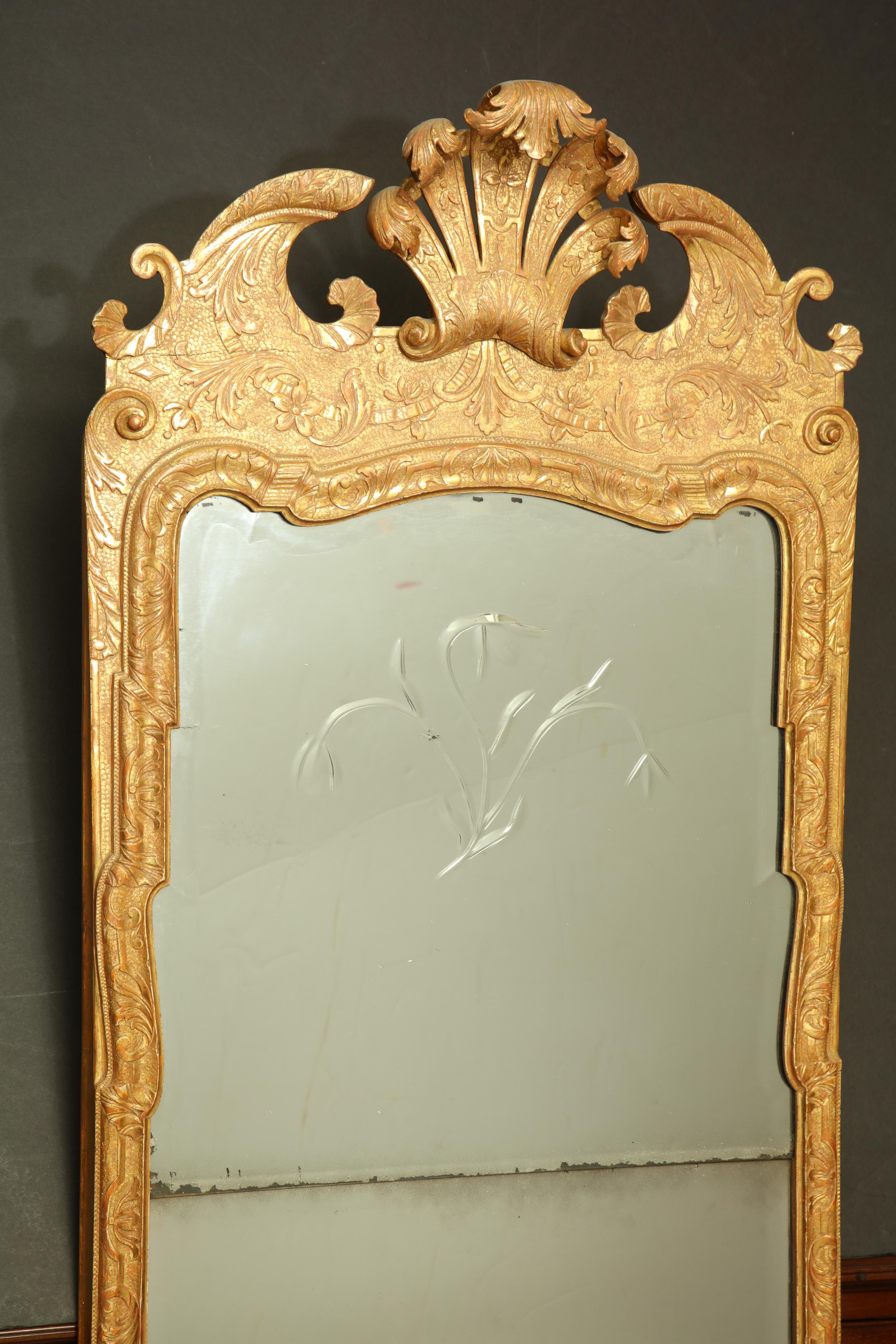 Fine George I Giltwood Pier Mirror (Mitte des 18. Jahrhunderts)