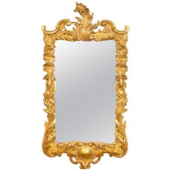 Raffinato specchio da parete in legno dorato intagliato di Giorgio II, inglese o scozzese, circa 1750