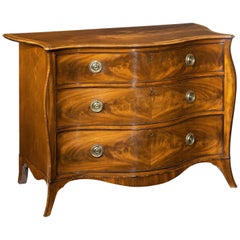 Fine George III Figured Mahogany Serpentine Commode Attributed to Henry Hill