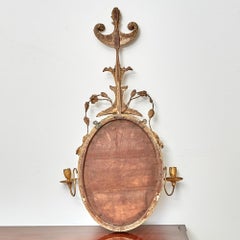Fine George III Giltwood Girandole Mirror with Candle Arms, England 18th Century