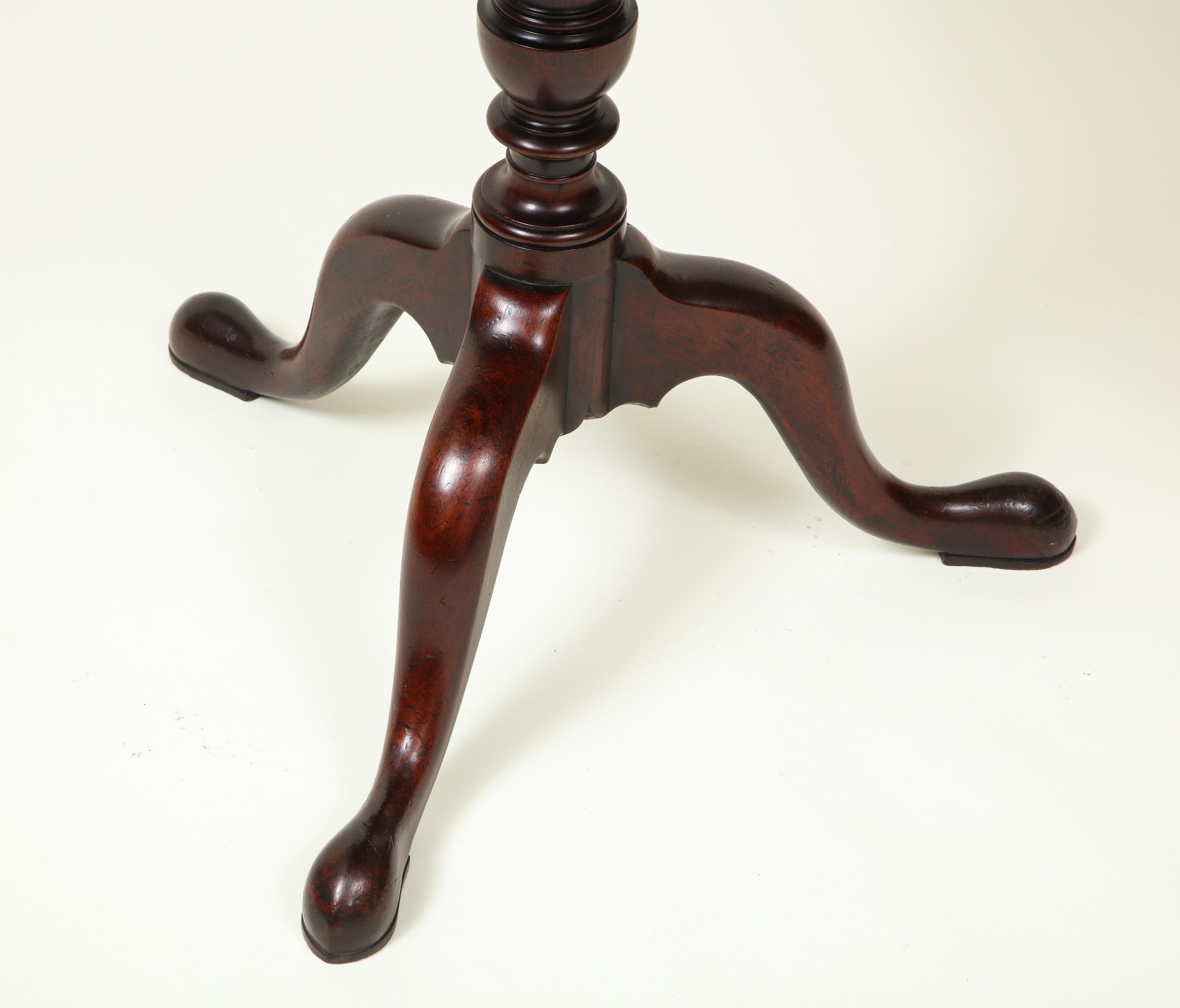Fine George III Mahogany Reading Stand and Table For Sale 6