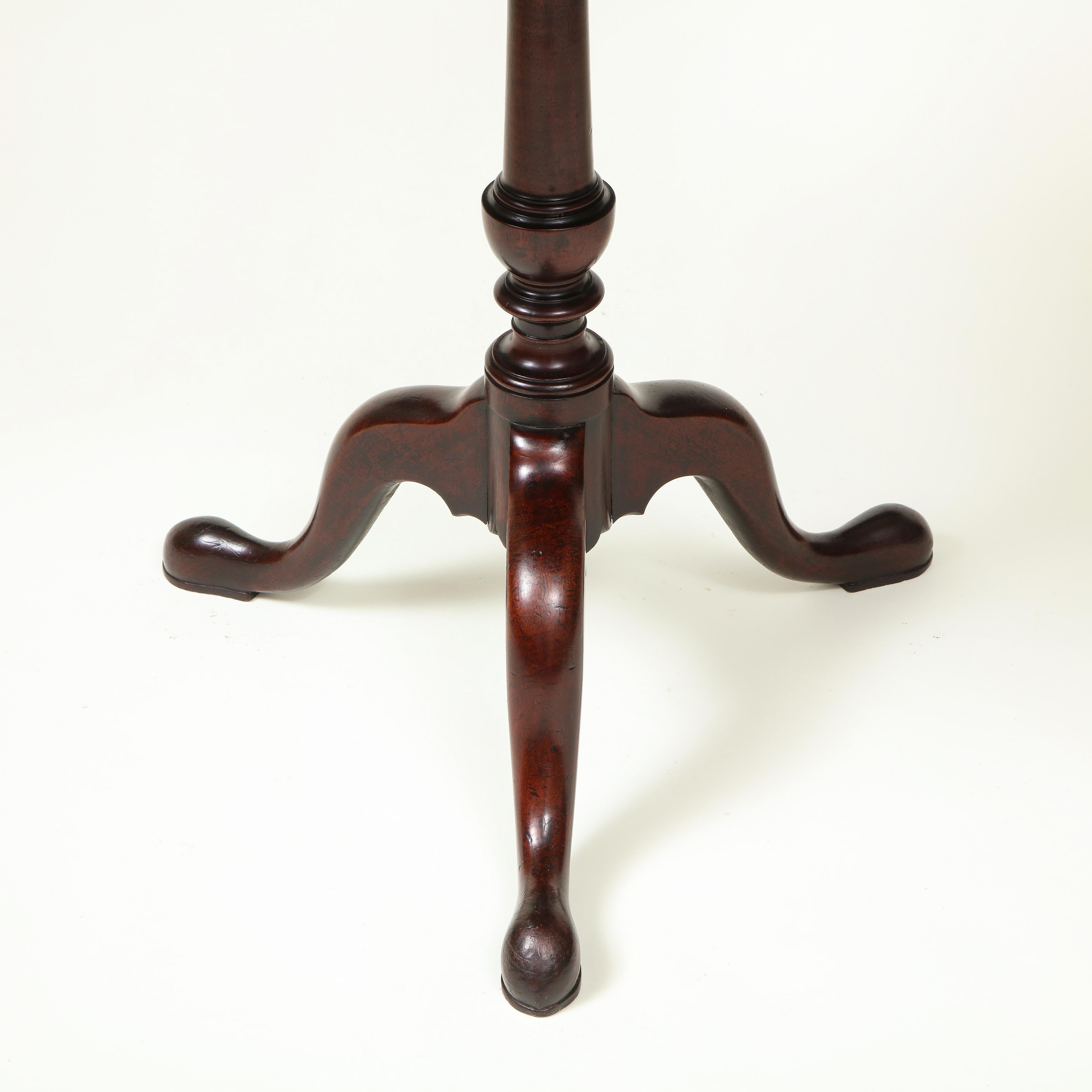 Fine George III Mahogany Reading Stand and Table For Sale 9