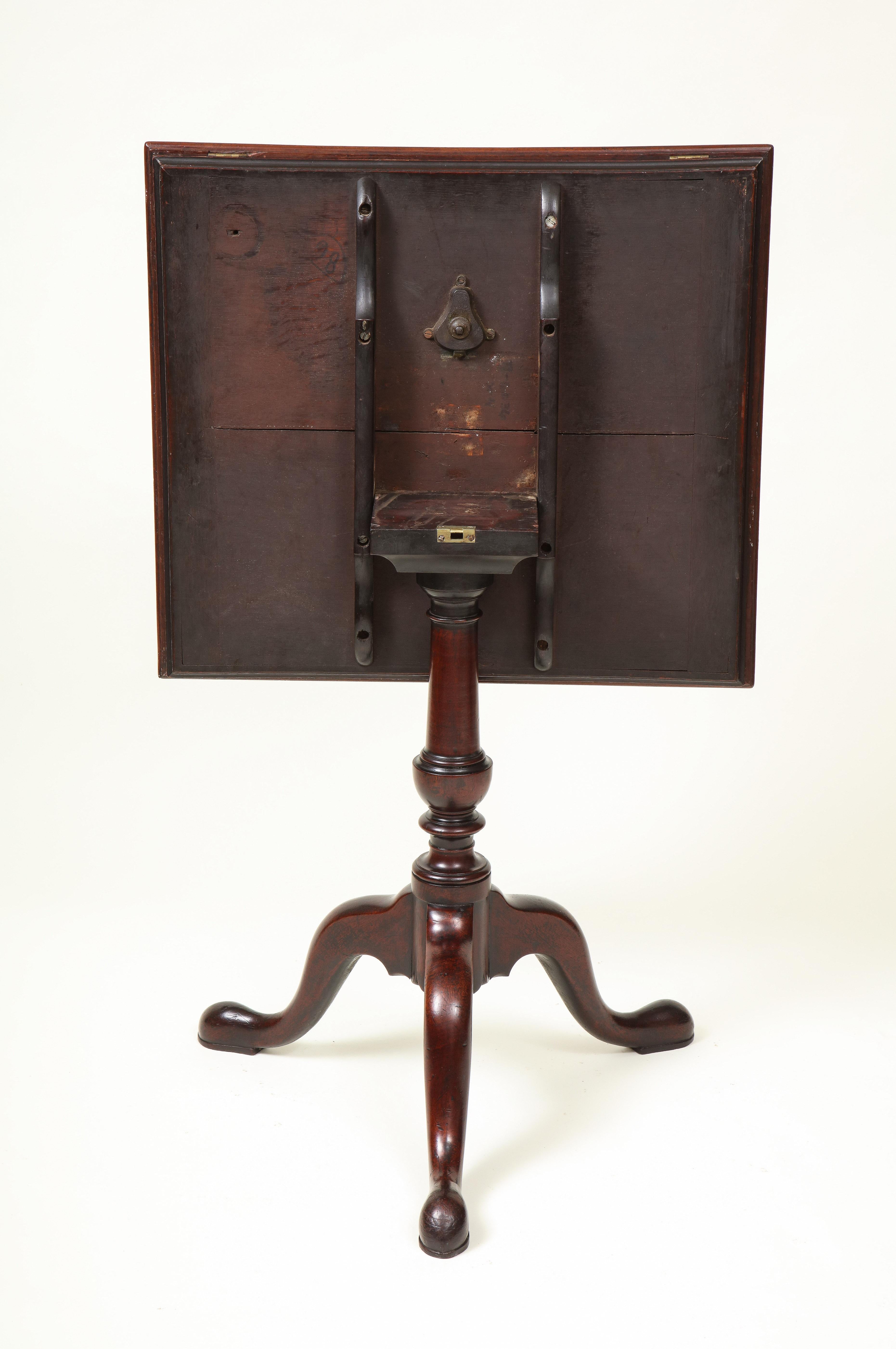 Fine George III Mahogany Reading Stand and Table For Sale 12