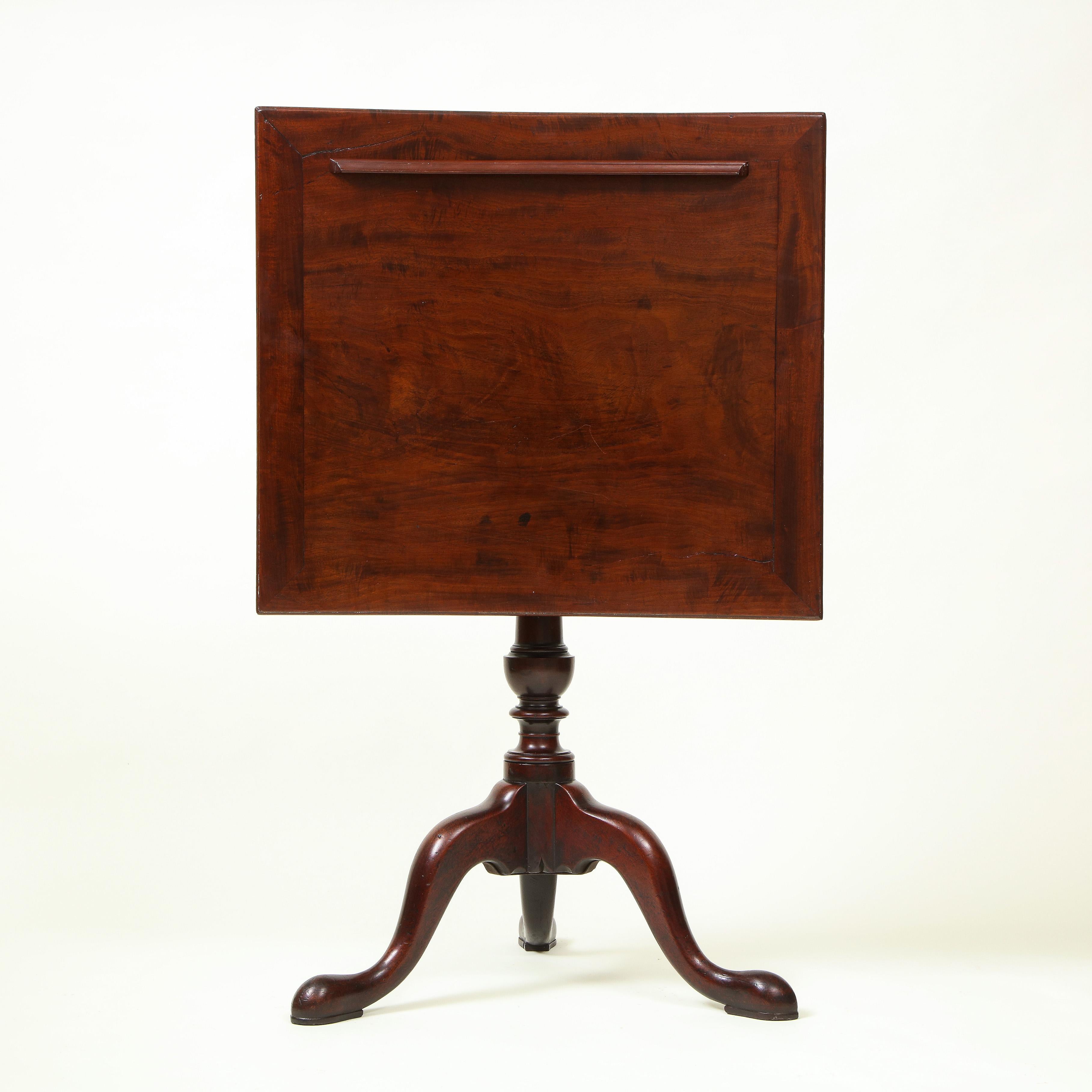 Fine George III Mahogany Reading Stand and Table For Sale 3