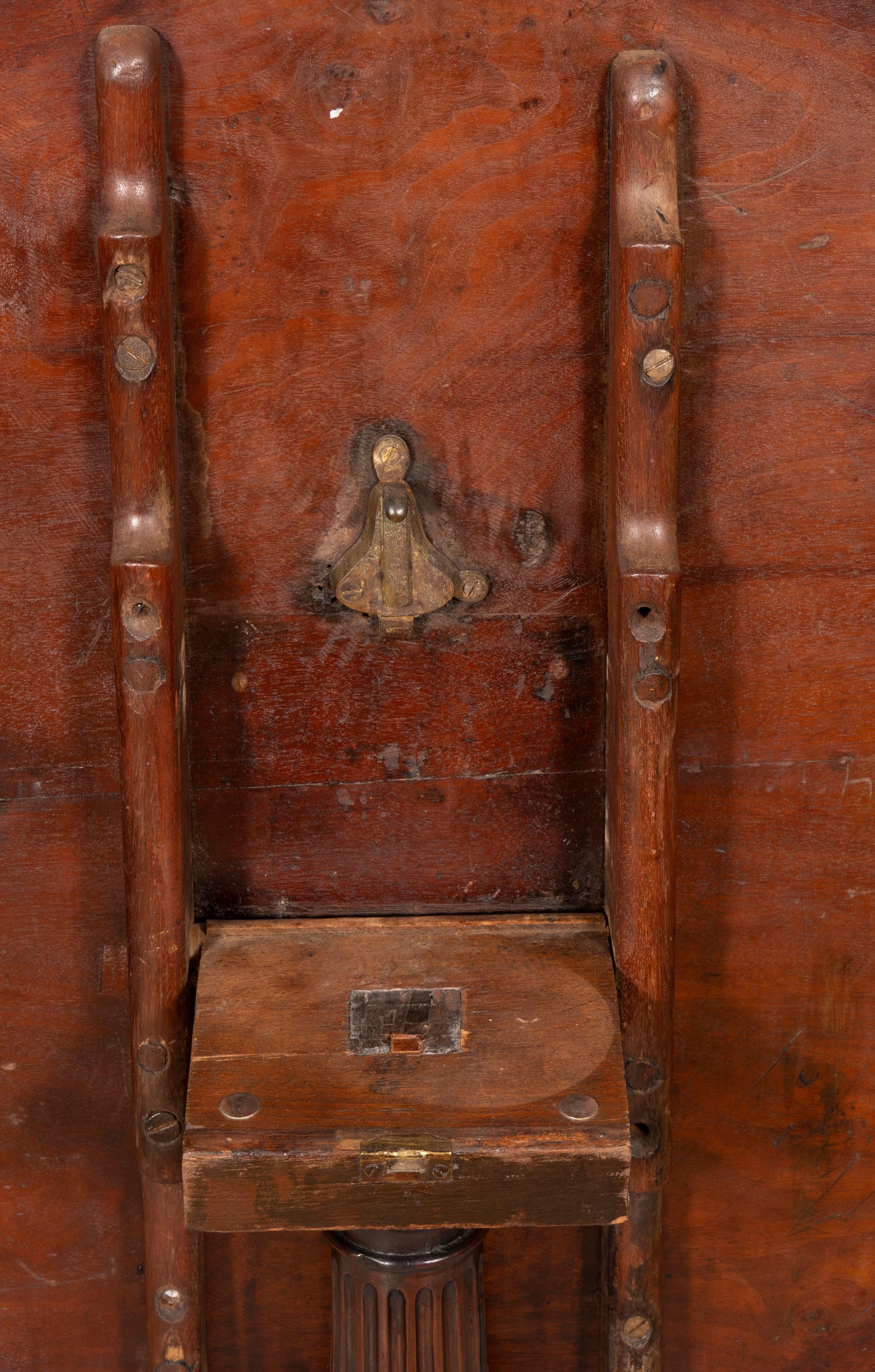 Fine George III Mahogany Tea Table For Sale 8