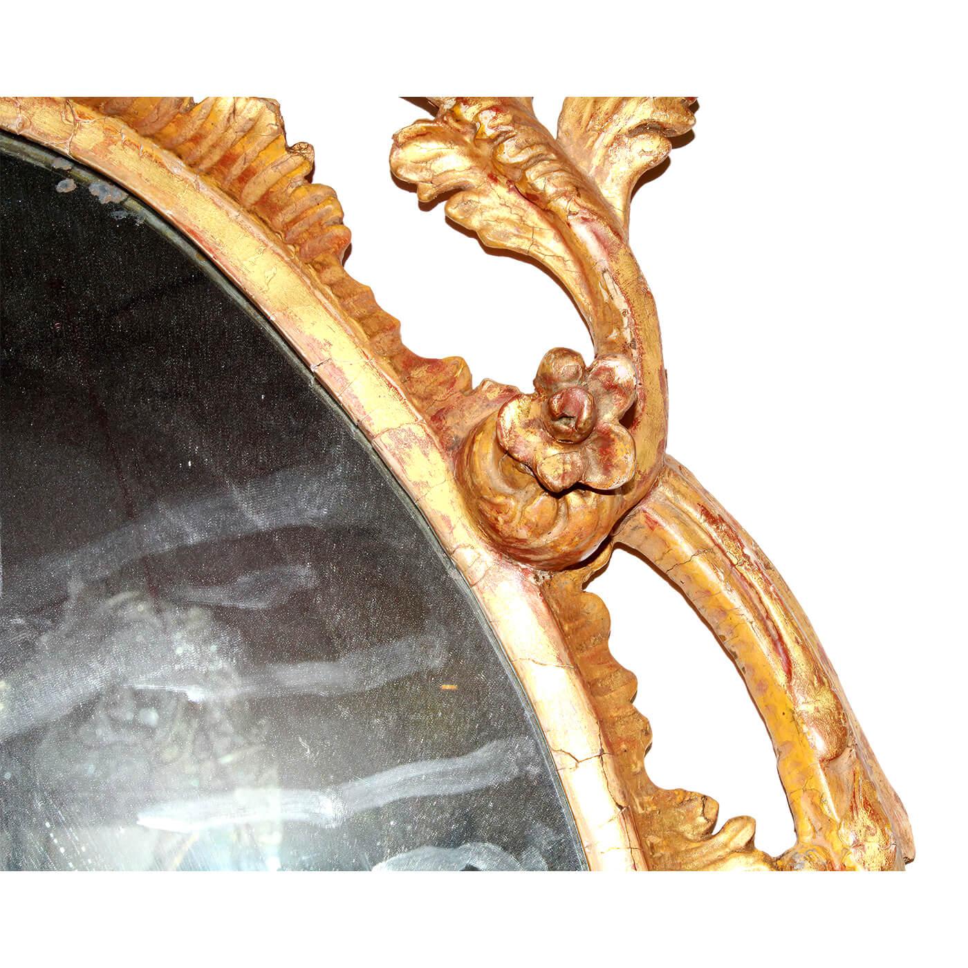 Ovaler vergoldeter Spiegel im George-III-Stil (Europäisch) im Angebot