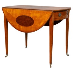 Table Pembroke en bois de citronnier et amboine de style George III