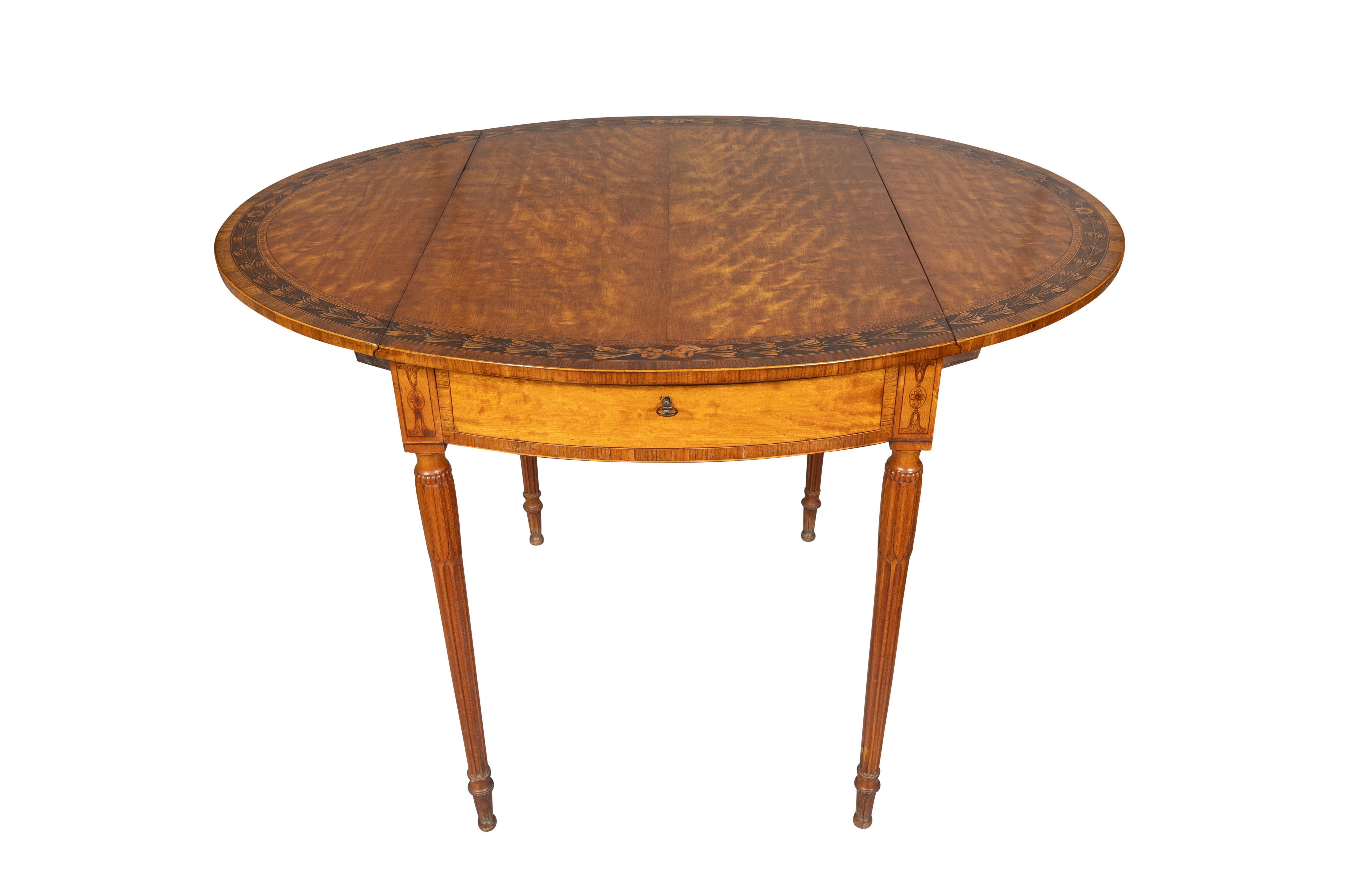 Fine George III Satinwood and Inlaid Pembroke Table In Good Condition In Essex, MA