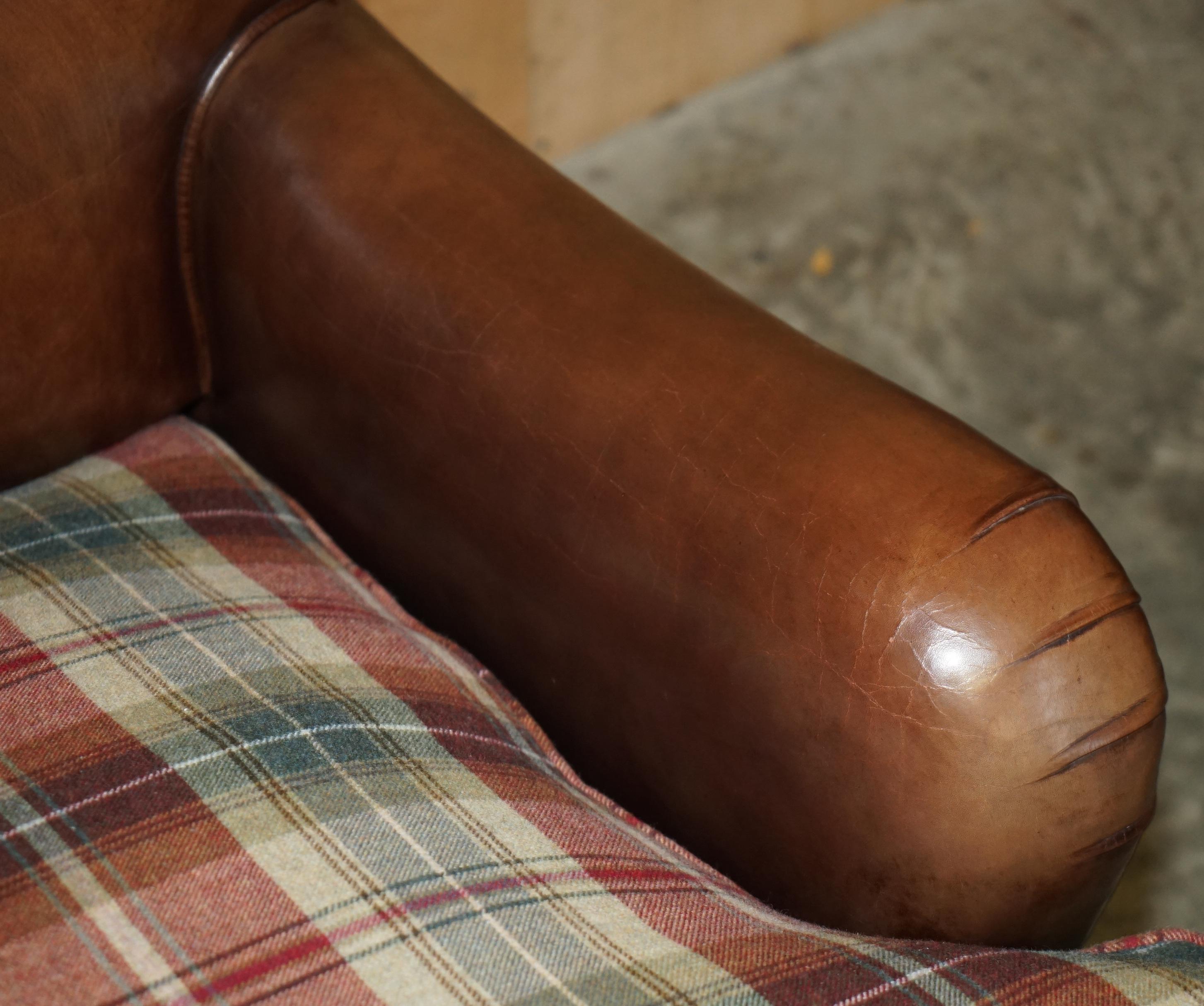 FINE GEORGE SMITH HOWARD BROWN LEATHER SIGNATURE SCROLL ARM SOFA TARTAN CUSHIONs For Sale 1