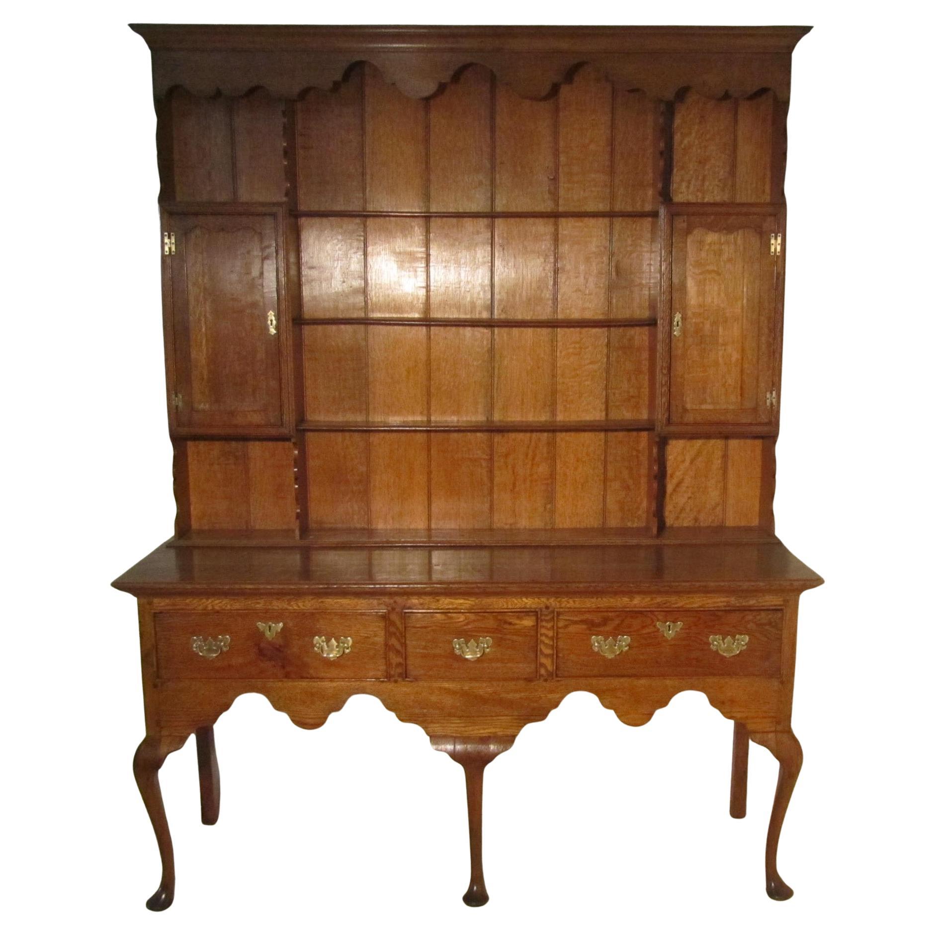Fine Georgian Country Oak Dresser   A superb piece of Period Oak furniture