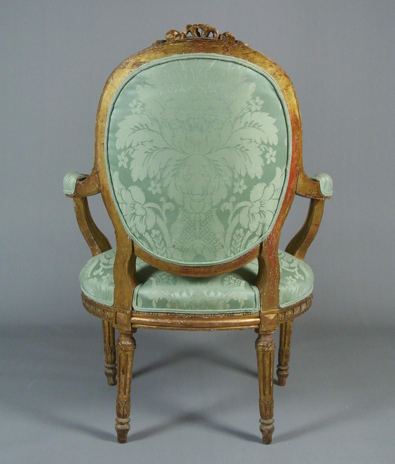 Fine Georgian Giltwood Arm Chair in the Manner of Thomas Chippendale For Sale 1