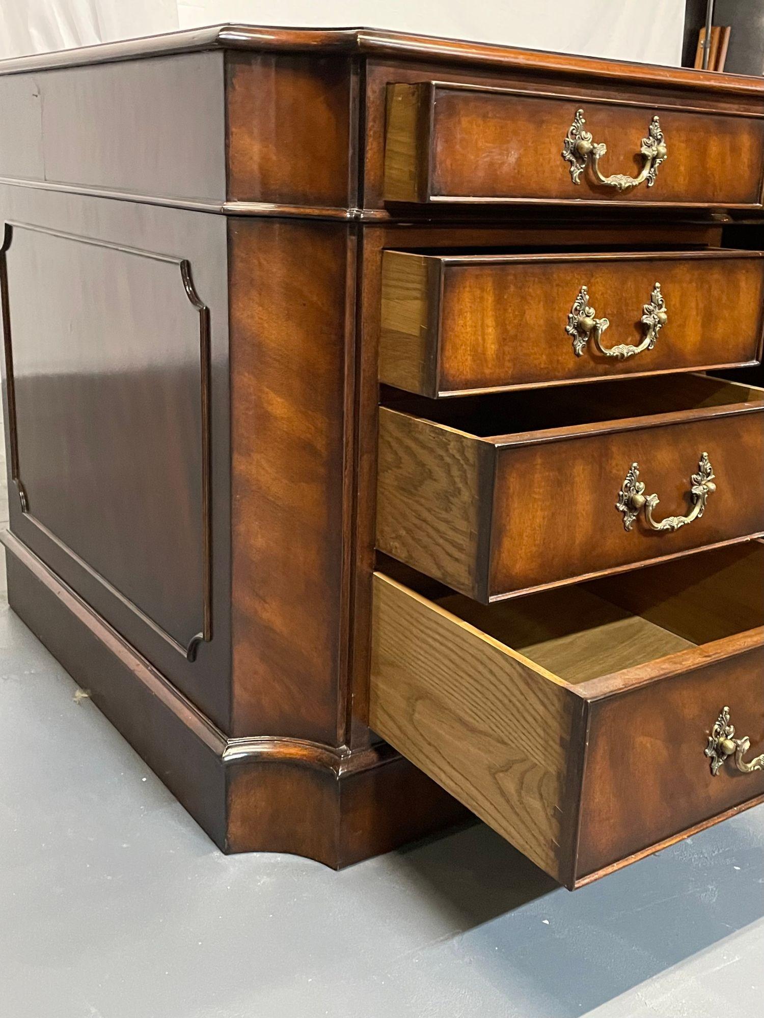 Fine Georgian Style Partners Desk, Executive Desk, Tooled Leather Top, Baker 6