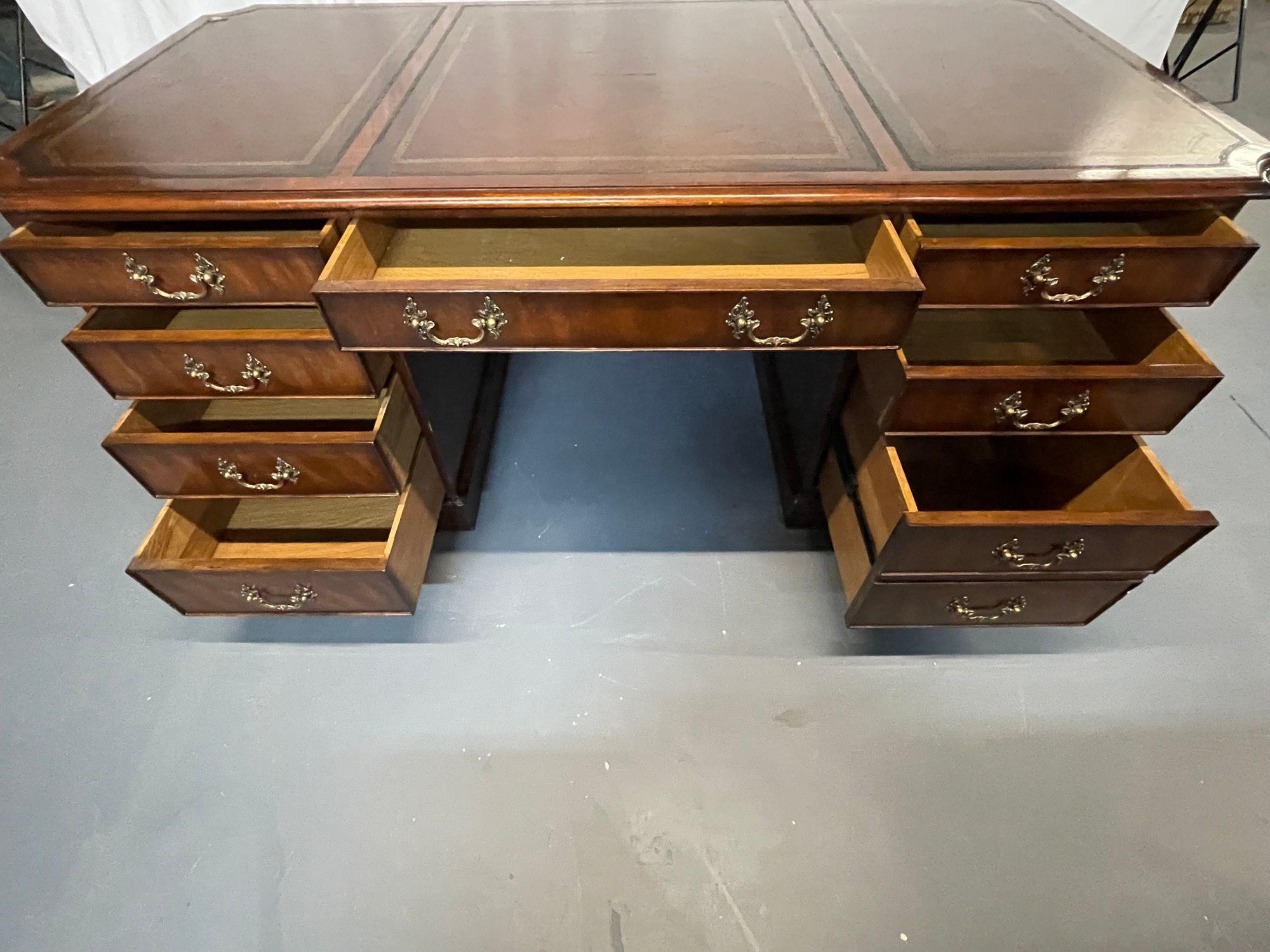 Fine Georgian Style Partners Desk, Executive Desk, Tooled Leather Top, Baker 7