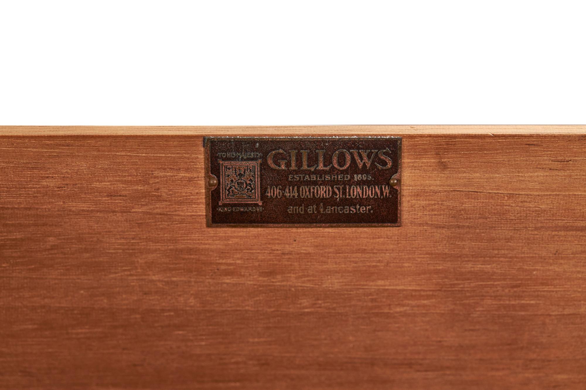 Fine Gillows, Walnut & Kingwood inlaid fitted drawer cabinet on stand For Sale 3