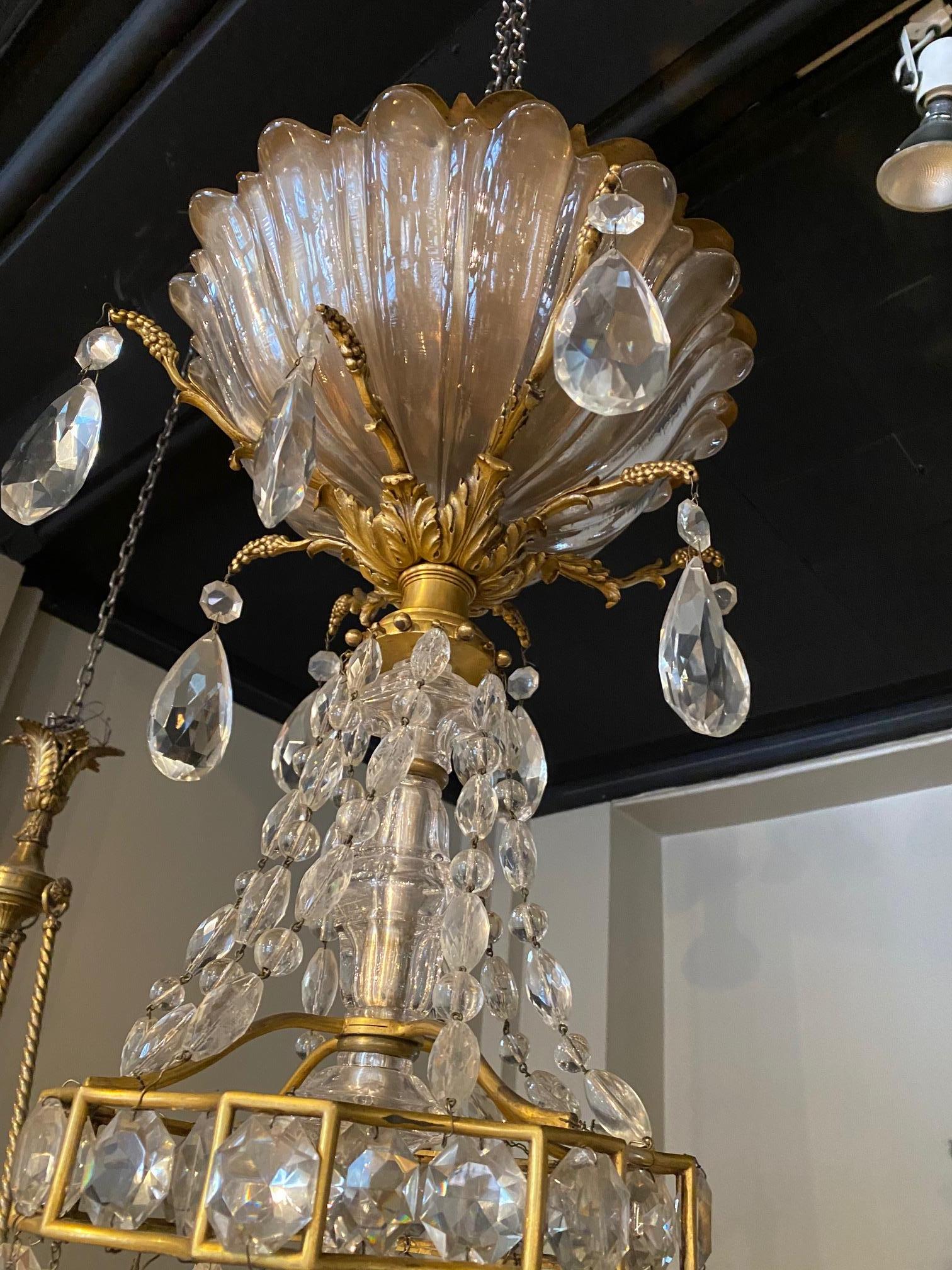 Very Fine Neoclassical Gilt Bronze and Crystal Chandelier by Maison Baguès For Sale 1