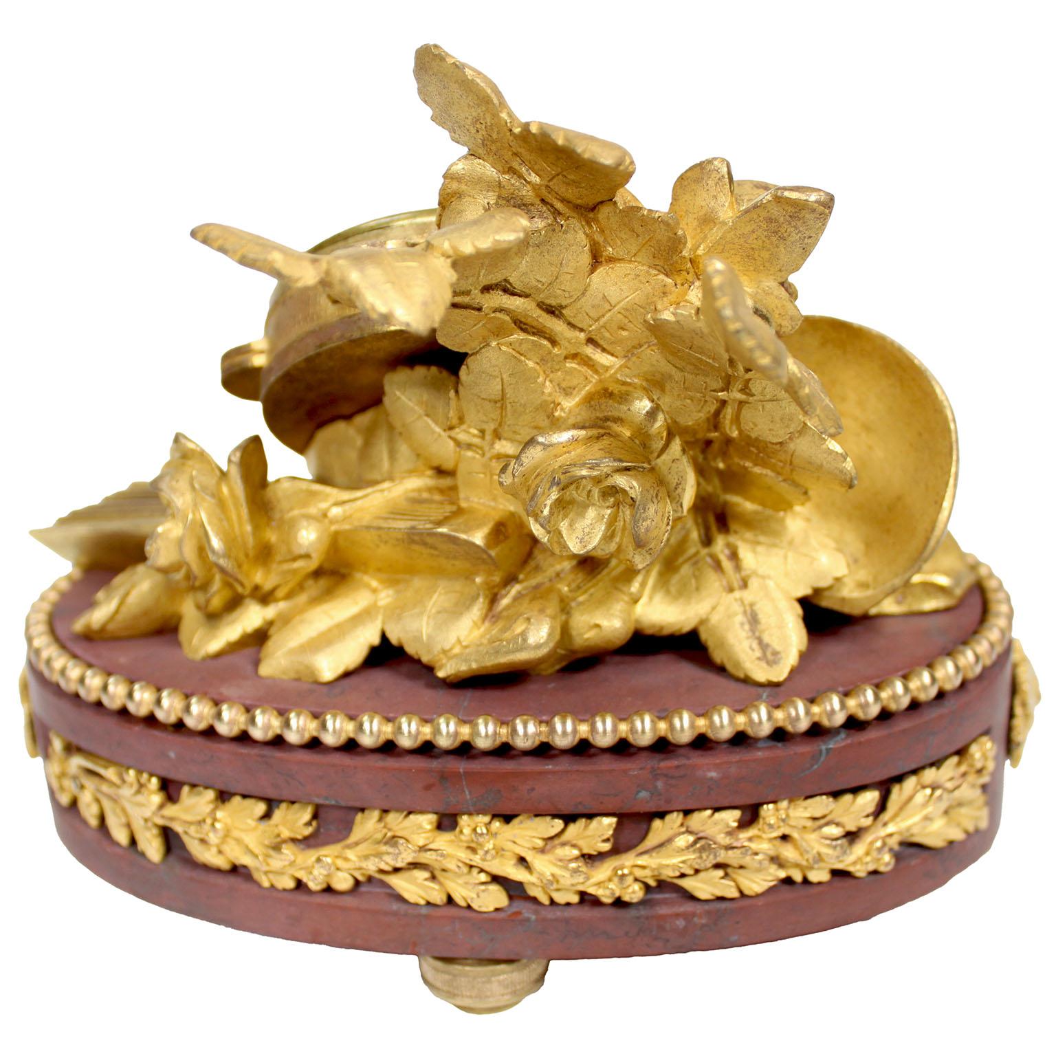 Début du 20ème siècle Pendule de table en bronze doré et marbre rouge Griotte - François Linke Index No 86 en vente