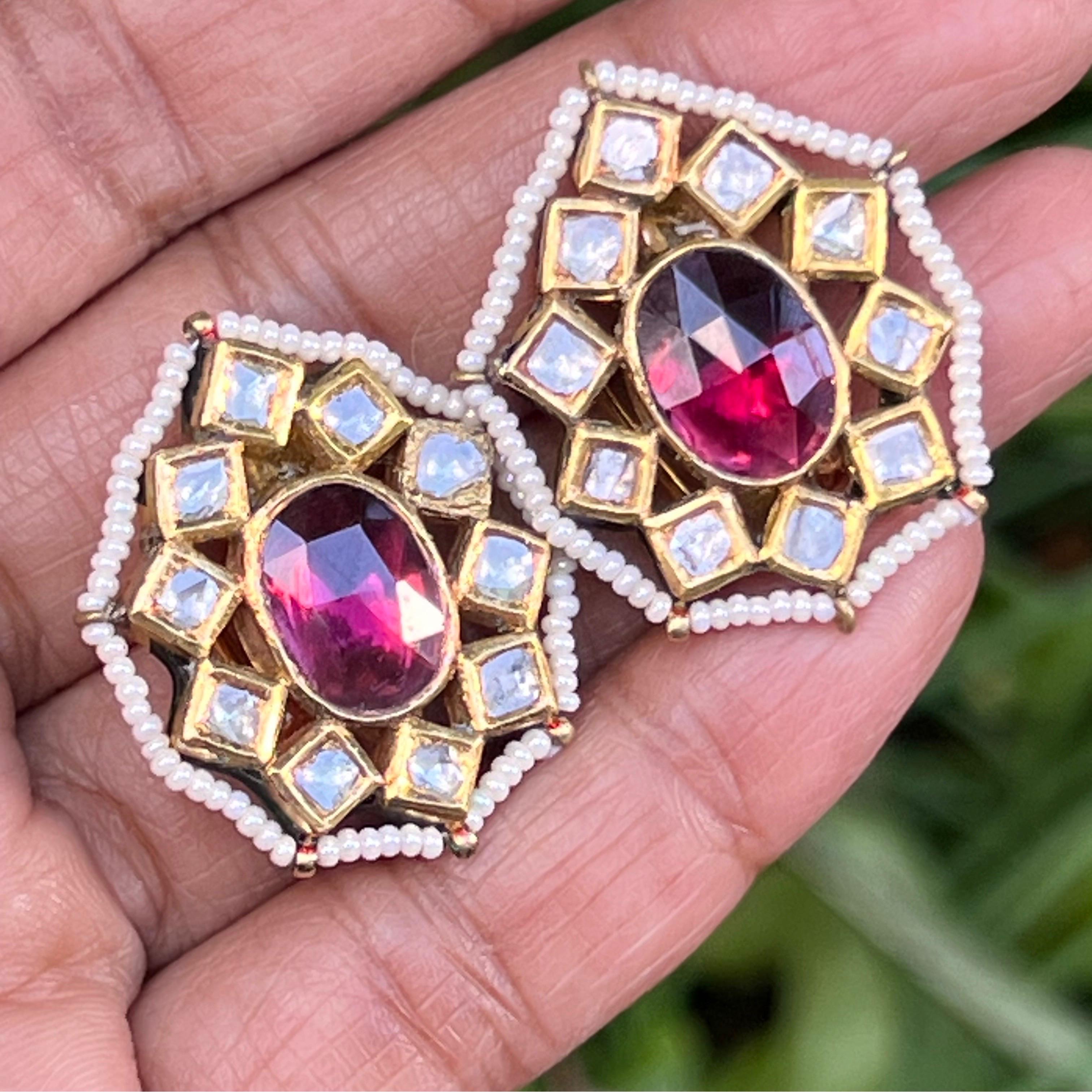 Fine Gold Antique Mughal Piece Tourmaline Diamond Earrings For Sale 1
