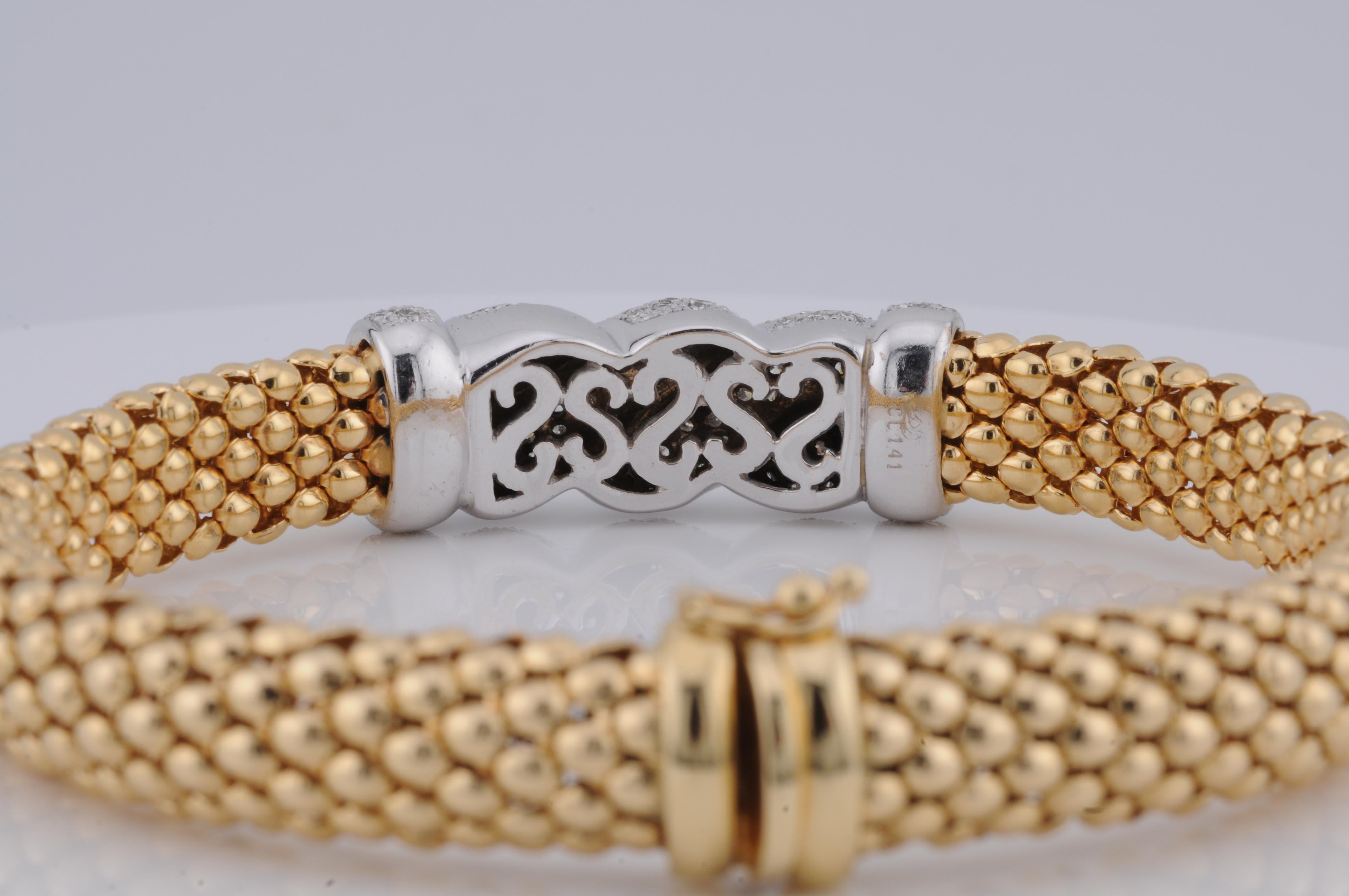 Fine Gold Bracelet in 18k with Natural Diamonds – 36g For Sale 6