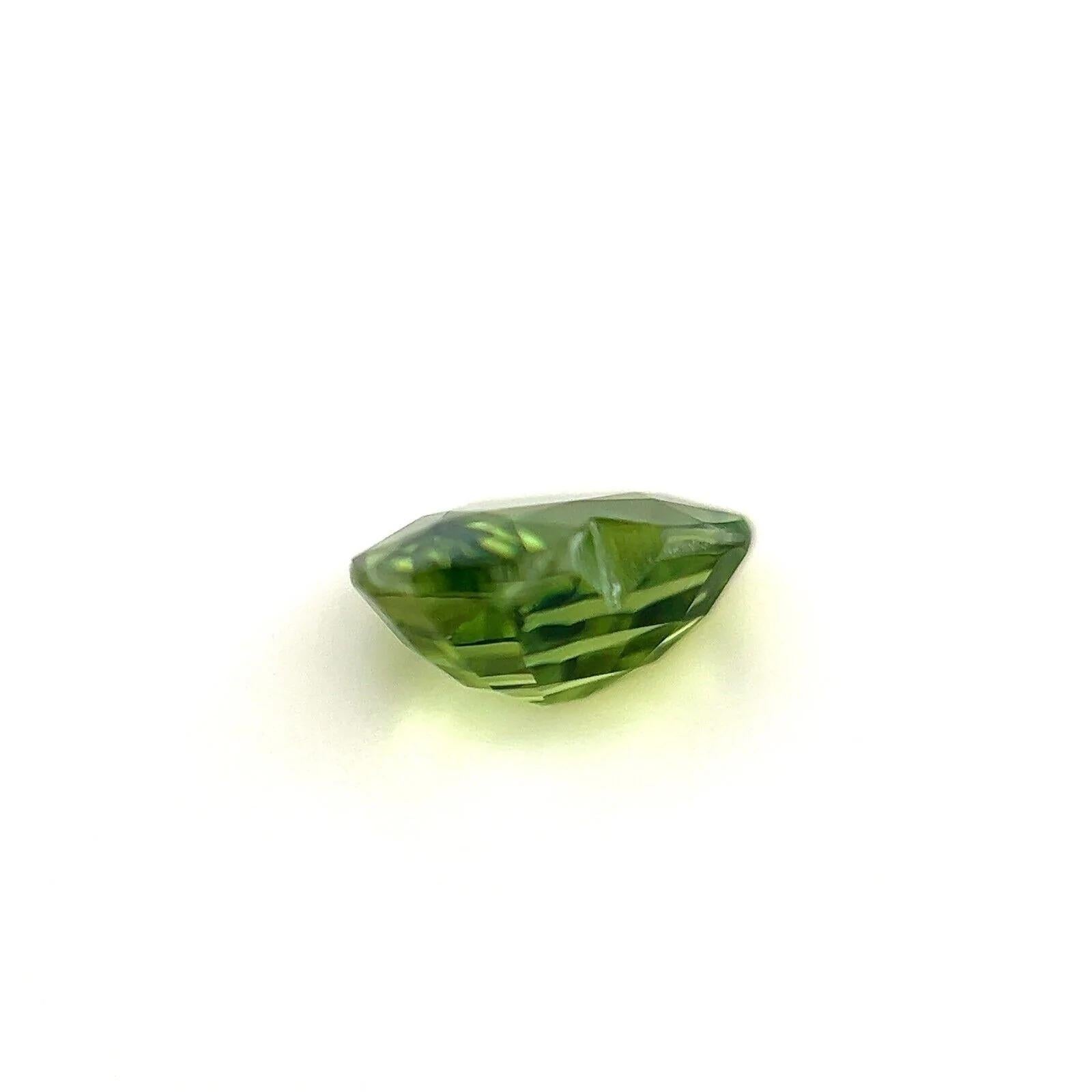Taille cœur Saphir australien de couleur verte de 1,20 carat, pierre précieuse taille cœur, non sertie en vente