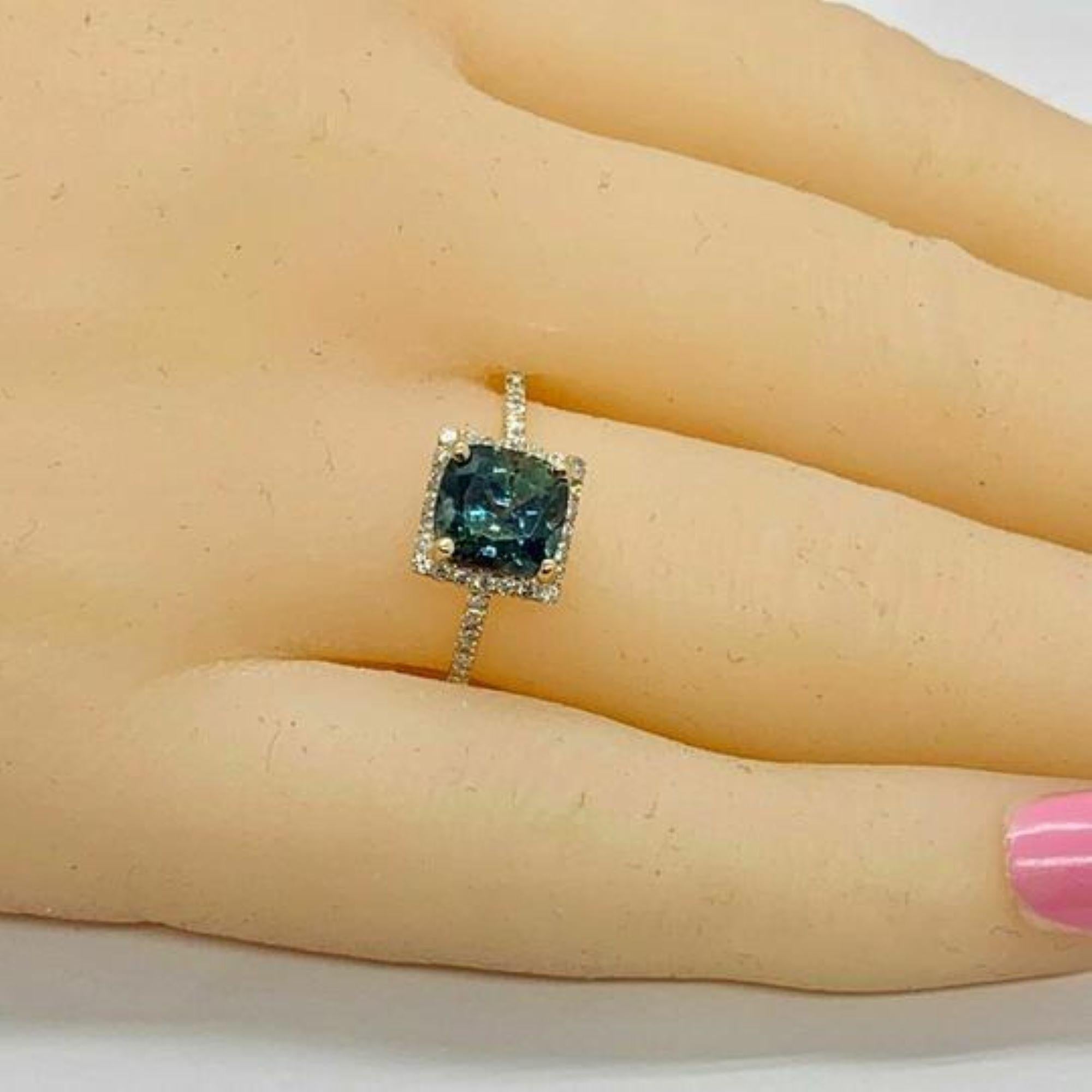 Diamond Green Sapphire Ring 14k Gold 2.86 TCW Women Certified  In New Condition In Brooklyn, NY