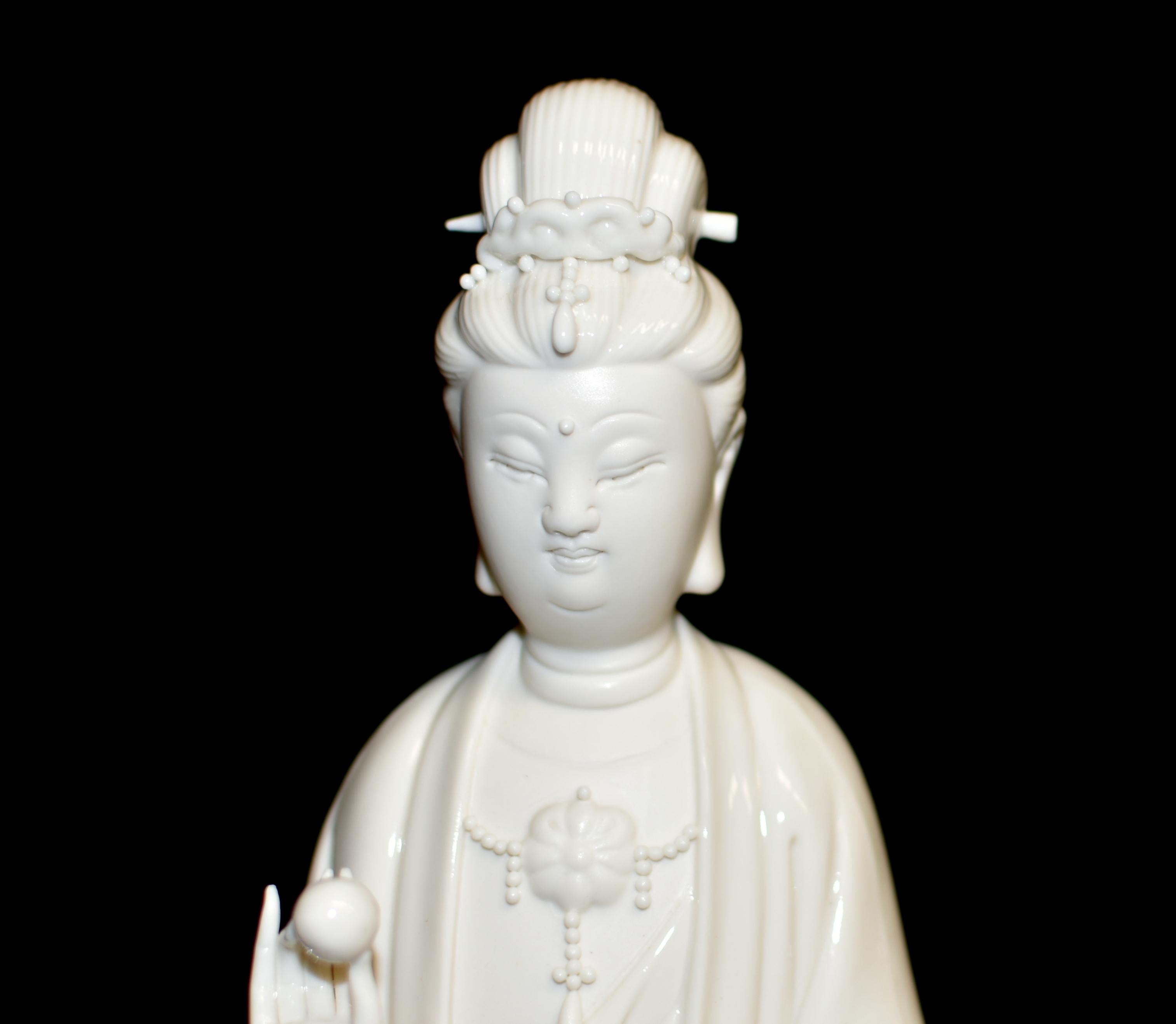 Metal Fine Guan Yin Reverse Censer Blanc De Chine De Hua Porcelain Set of 8 For Sale
