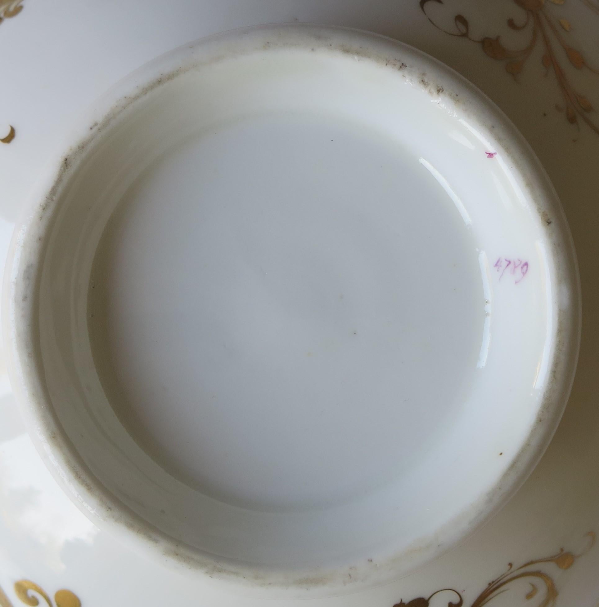 Fine H & R Daniel Porcelain Slop Bowl in Recorded Pattern 4789, circa 1830 7