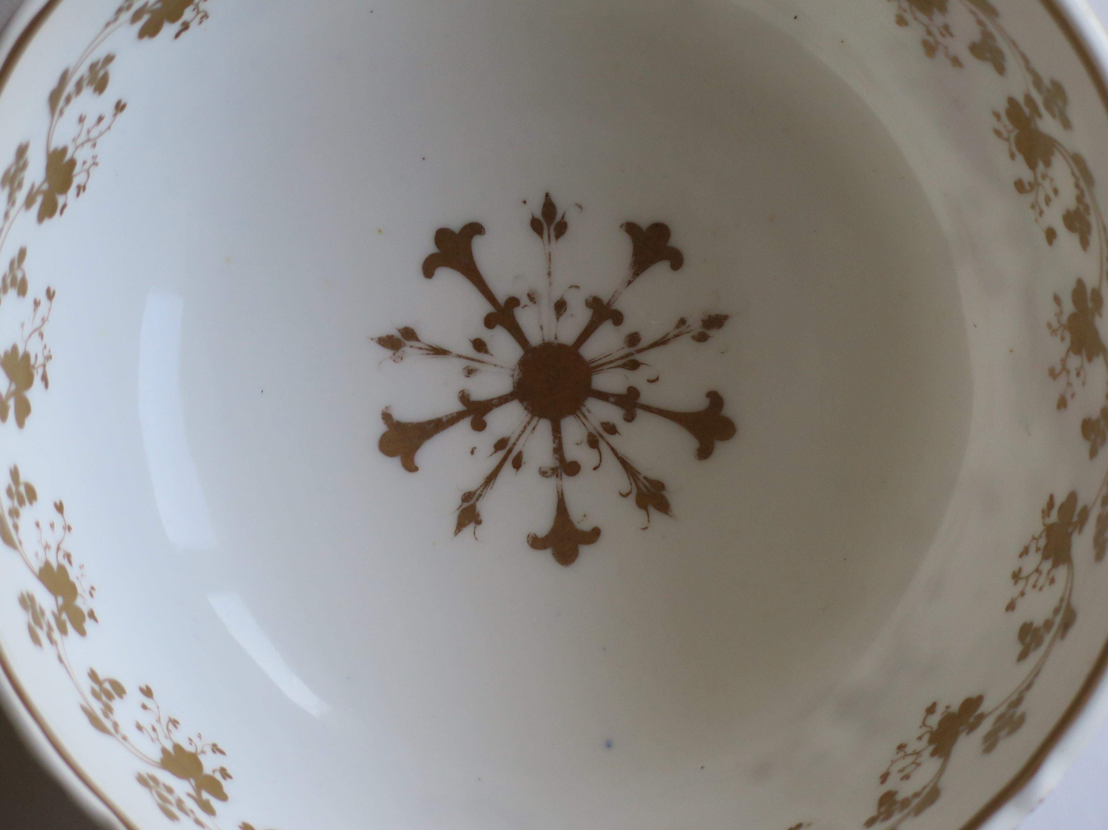 English Fine H & R Daniel Porcelain Slop Bowl in Recorded Pattern 4789, circa 1830