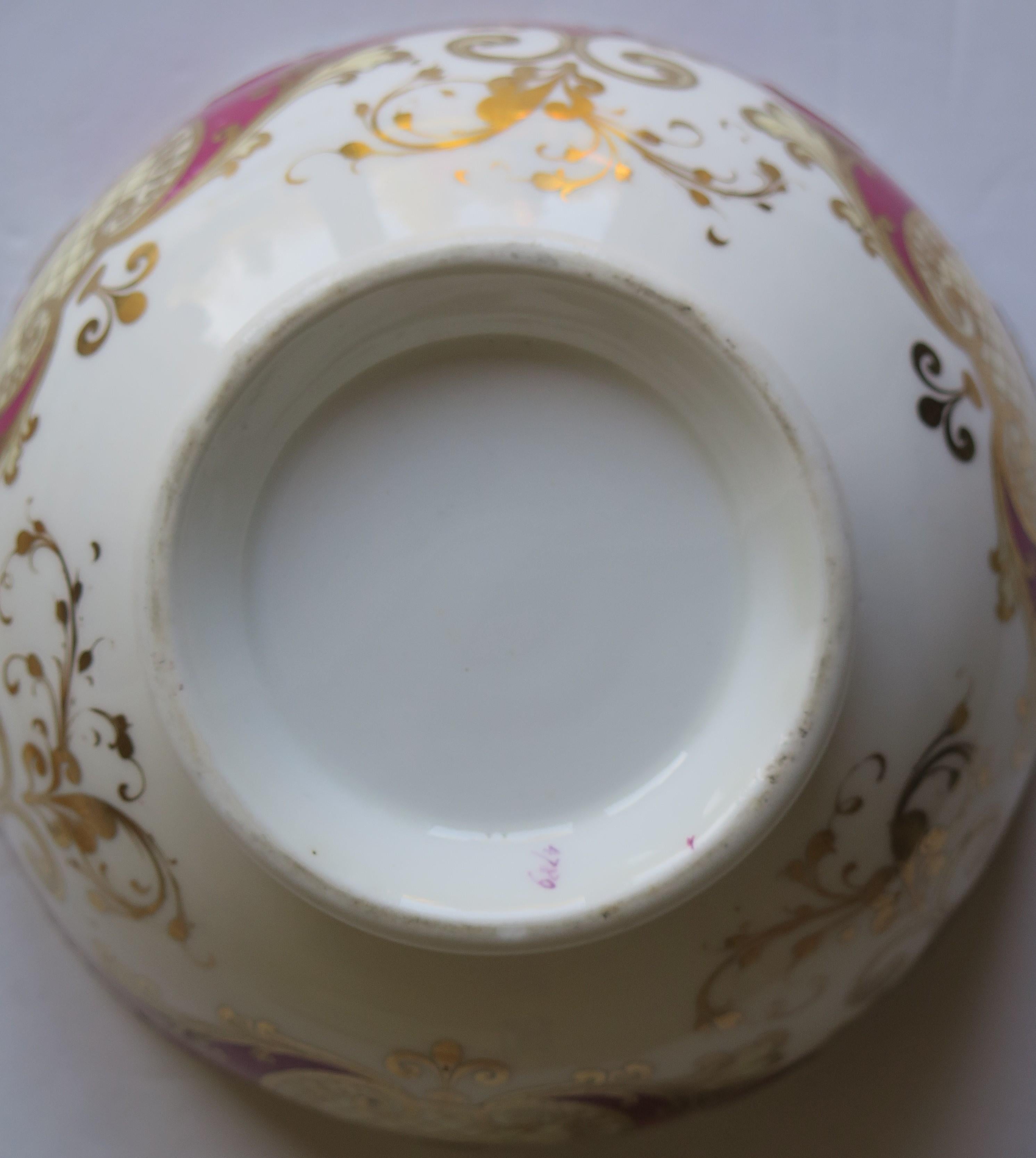 Hand-Painted Fine H & R Daniel Porcelain Slop Bowl in Recorded Pattern 4789, circa 1830