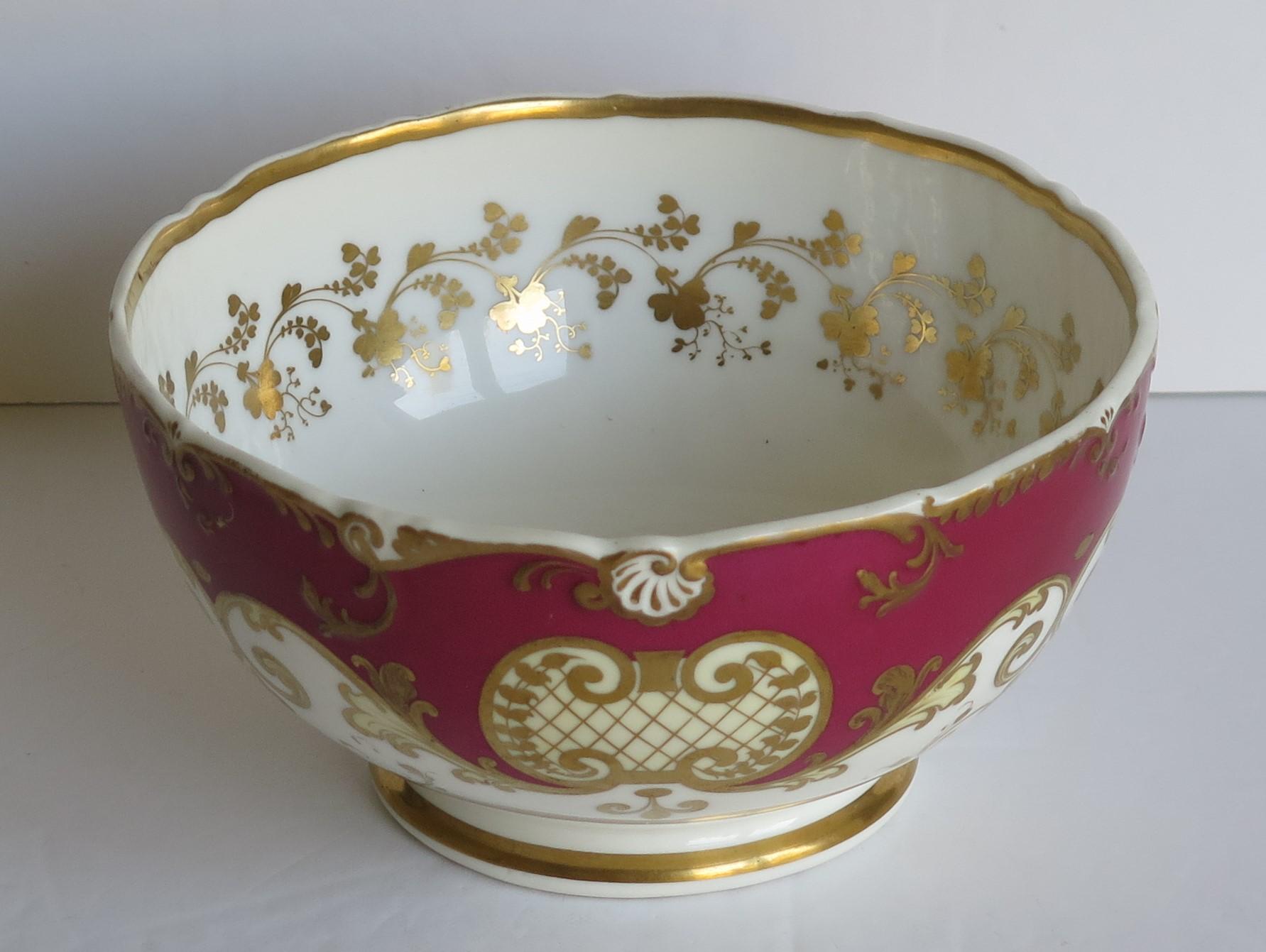 Fine H & R Daniel Porcelain Slop Bowl in Recorded Pattern 4789, circa 1830 In Good Condition In Lincoln, Lincolnshire