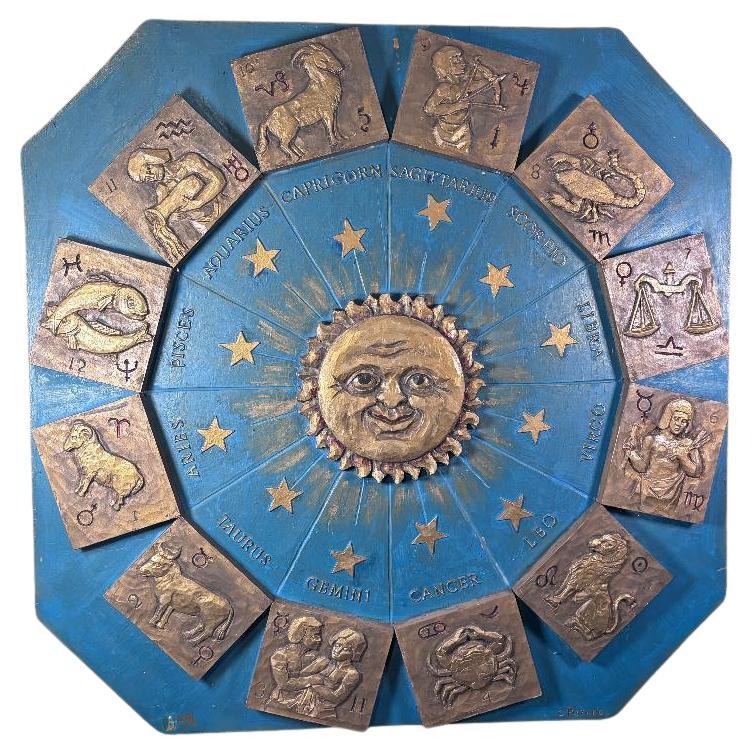 Signo del zodiaco de arte popular tallado a mano, Charles Pizzano, 1950