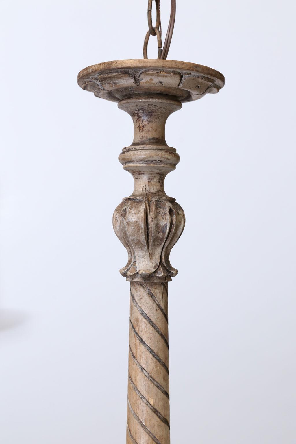 Fine Hand-Carved Italian Neoclassical Chandelier 6