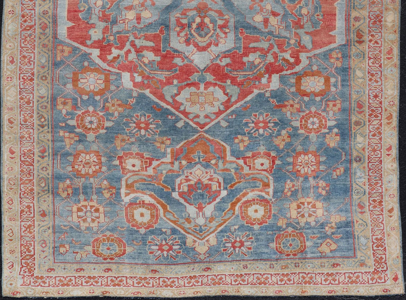 20th Century Fine Hand-Knotted Antique Veramin Rug in Wool with Floral Medallion Design For Sale