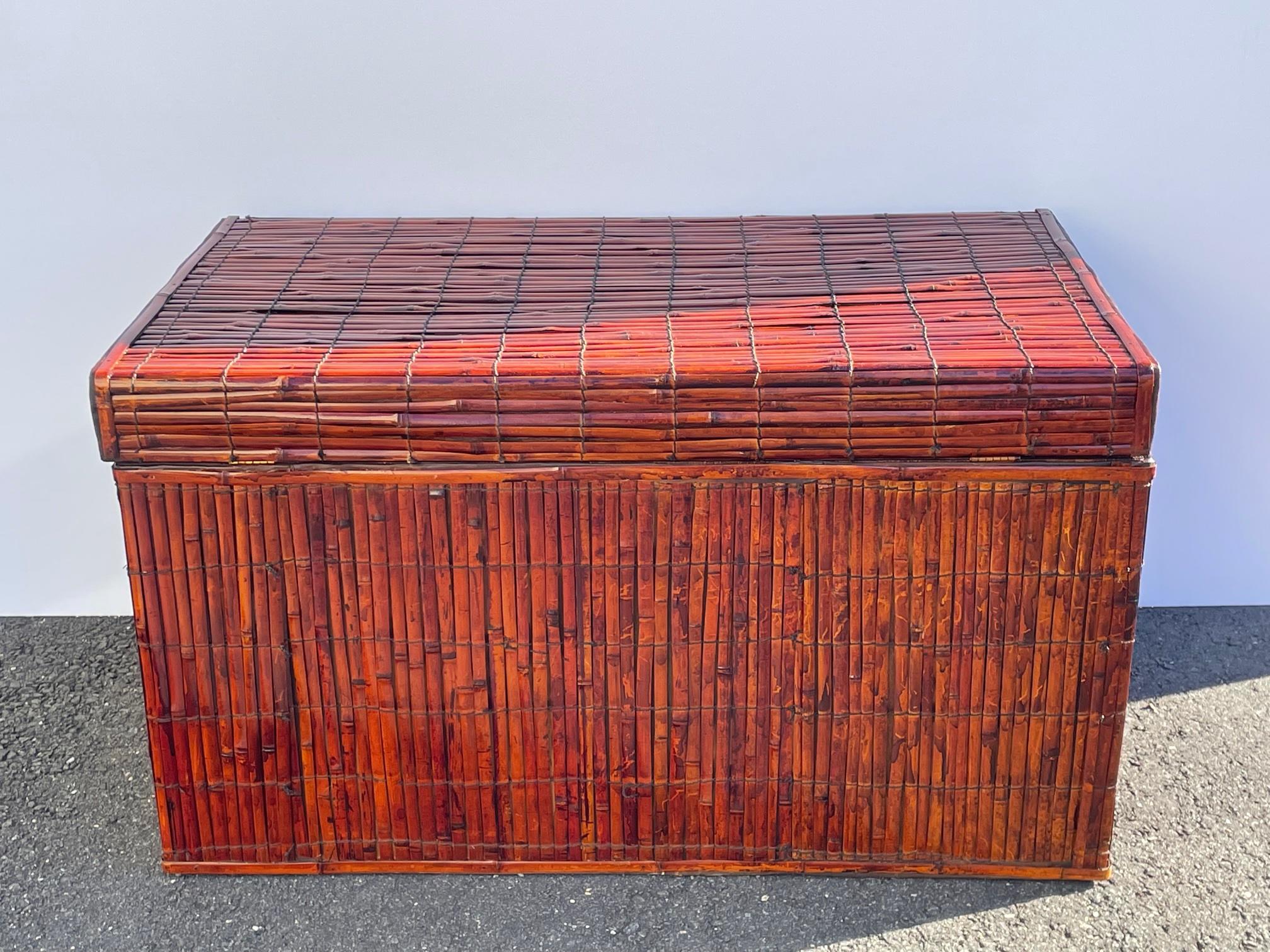 Fine Hand Woven Stained Bamboo Trunk Coffeetable For Sale 2
