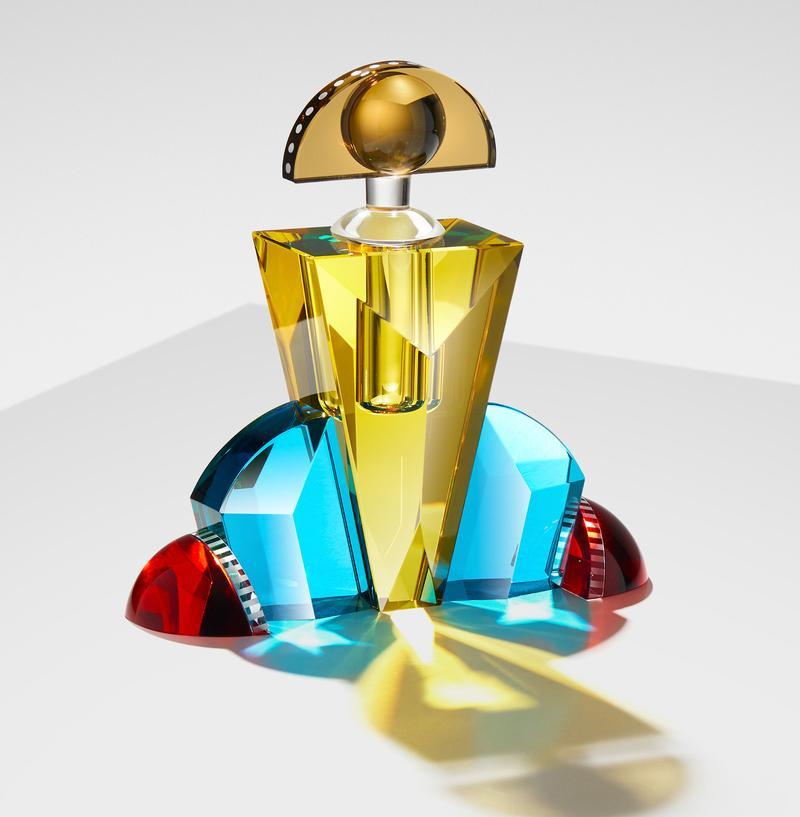 Fine handcut crystal riverside perfume flacon
Materials: fine handcut crystal
Dimensions: D 5.7 x W 16 x H 16 cm
Weight: 1.05 kg

Reflections Copenhagen, a collection of handmade decorative mirrors and crystal pieces, finely balanced to