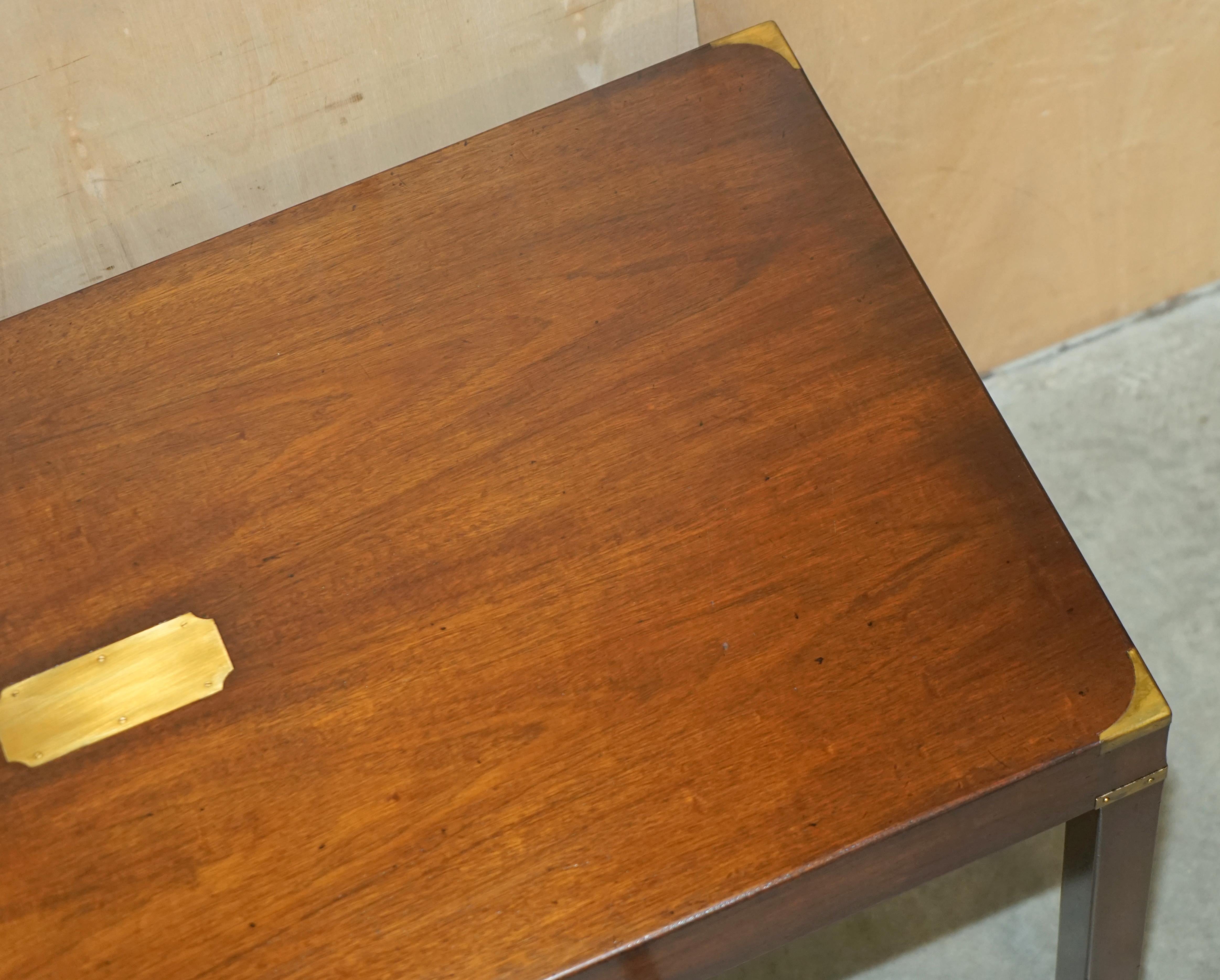 FINE HARDWOOD KENNEDY HARRODS LONDON MILITARY CAMPAiGN DESK OR WRITING TABLE For Sale 8