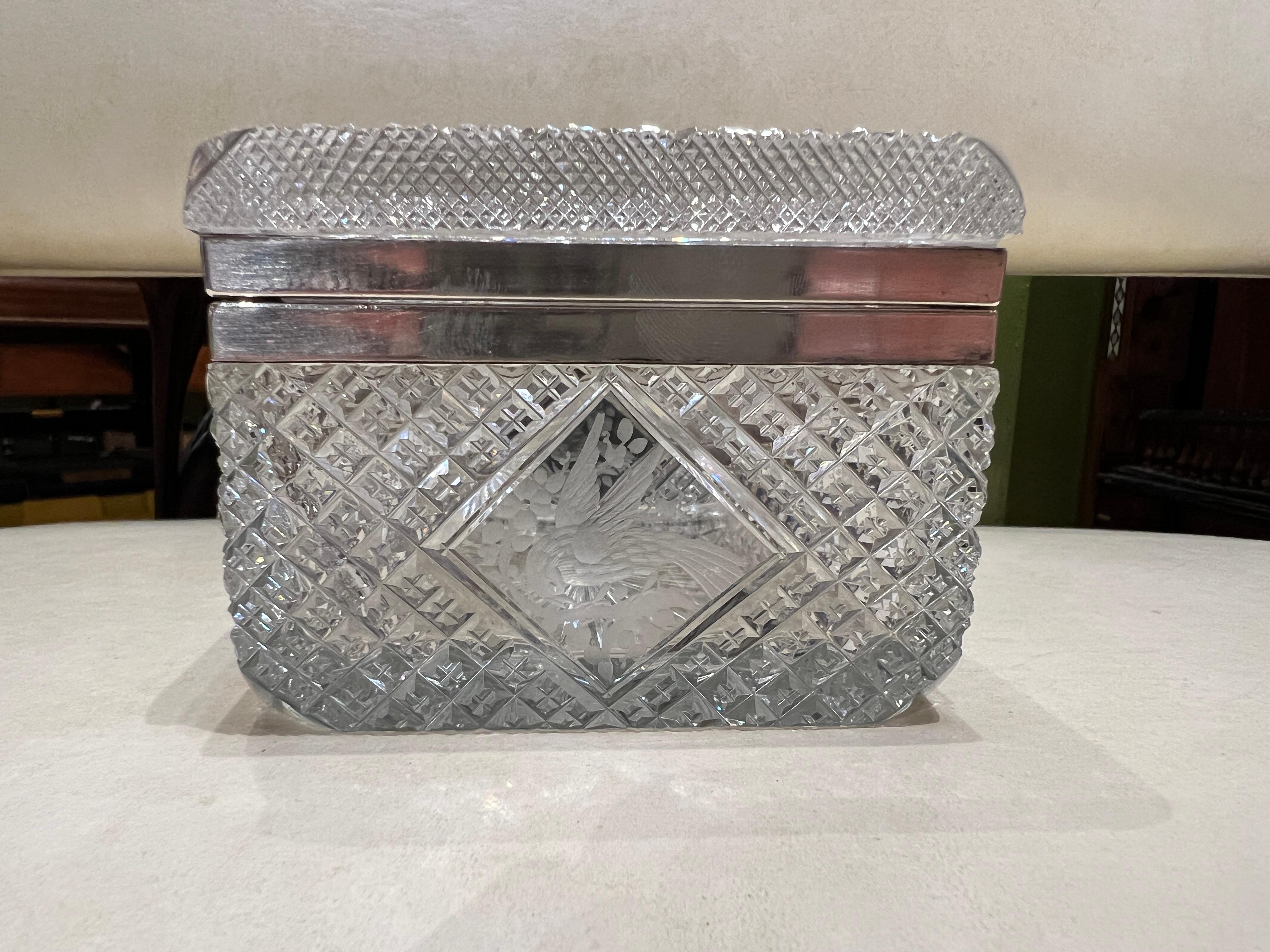 20th Century Fine Hawkes Cut Crystal & Sterling Silver Ornithological Motif Box For Sale