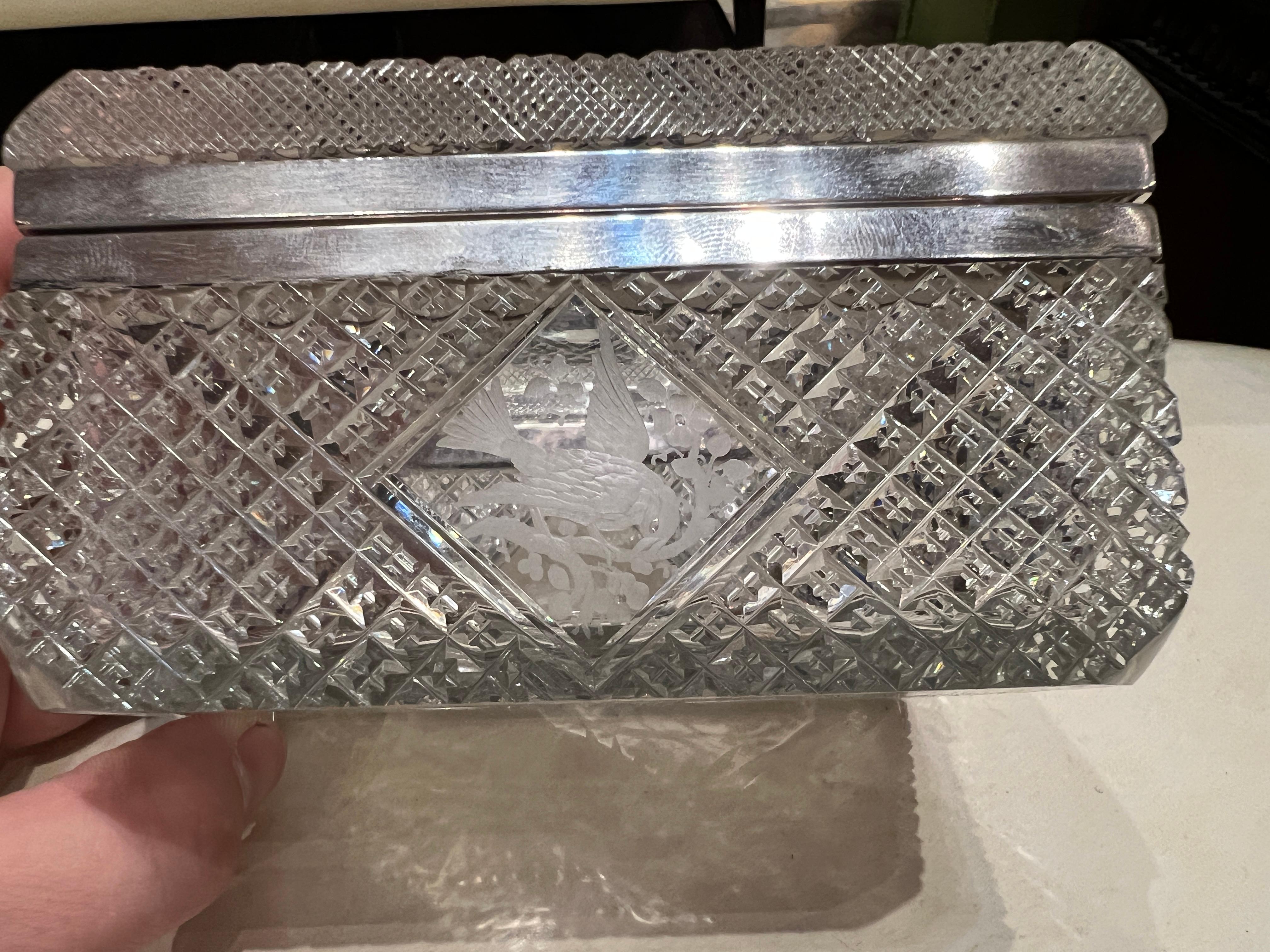 Fine Hawkes Cut Crystal & Sterling Silver Ornithological Motif Box For Sale 1