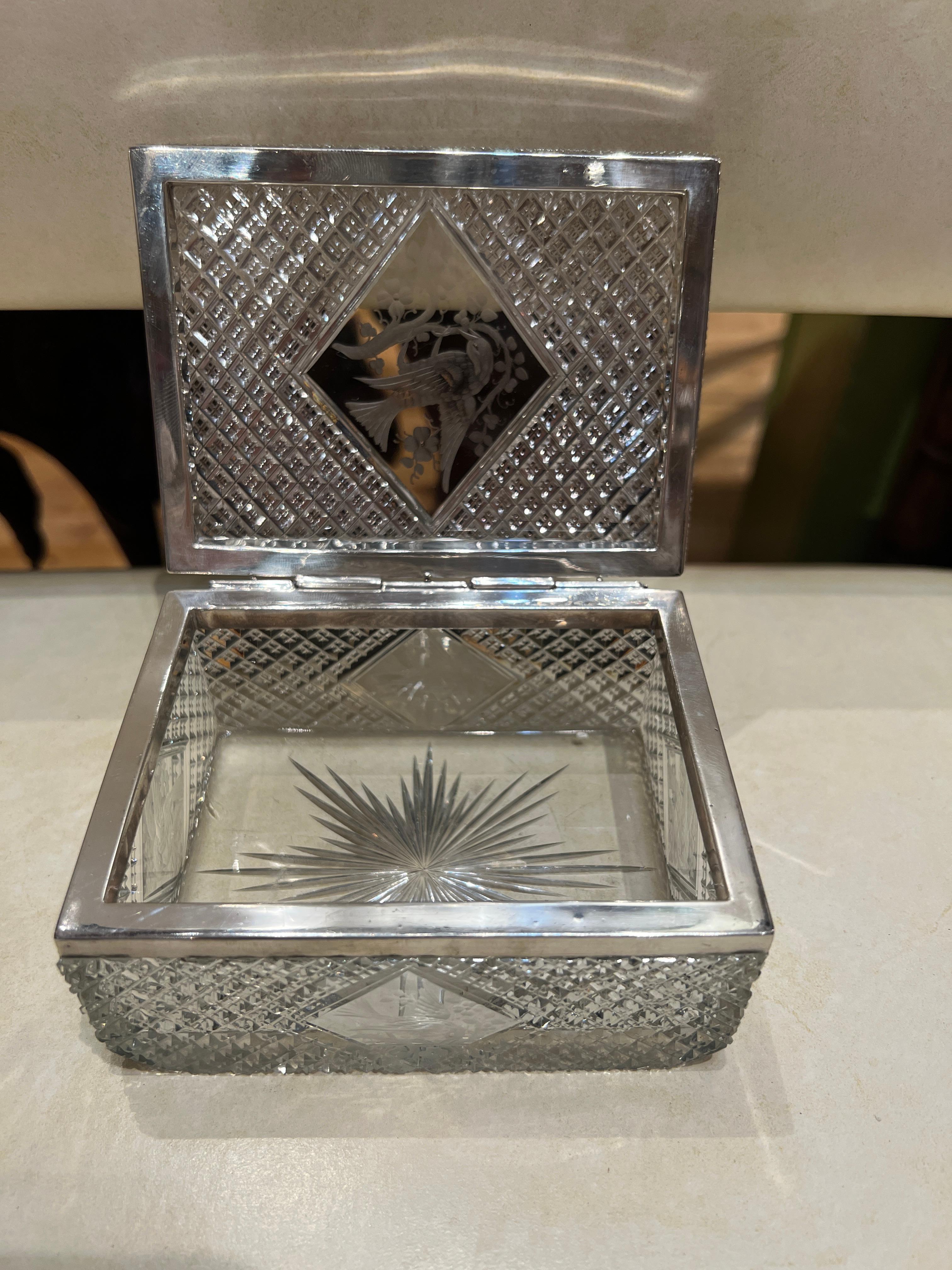 Fine Hawkes Cut Crystal & Sterling Silver Ornithological Motif Box For Sale 3