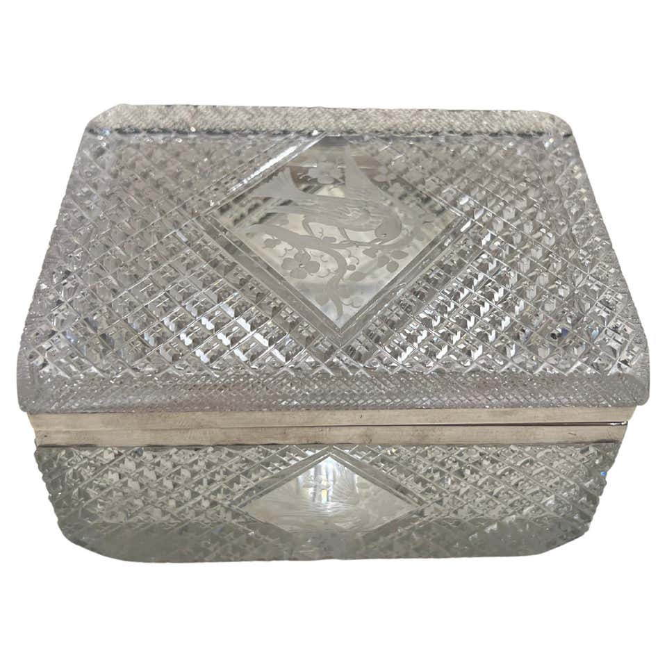 Crystal Boxes - 238 For Sale at 1stDibs | vintage crystal jewelry box ...