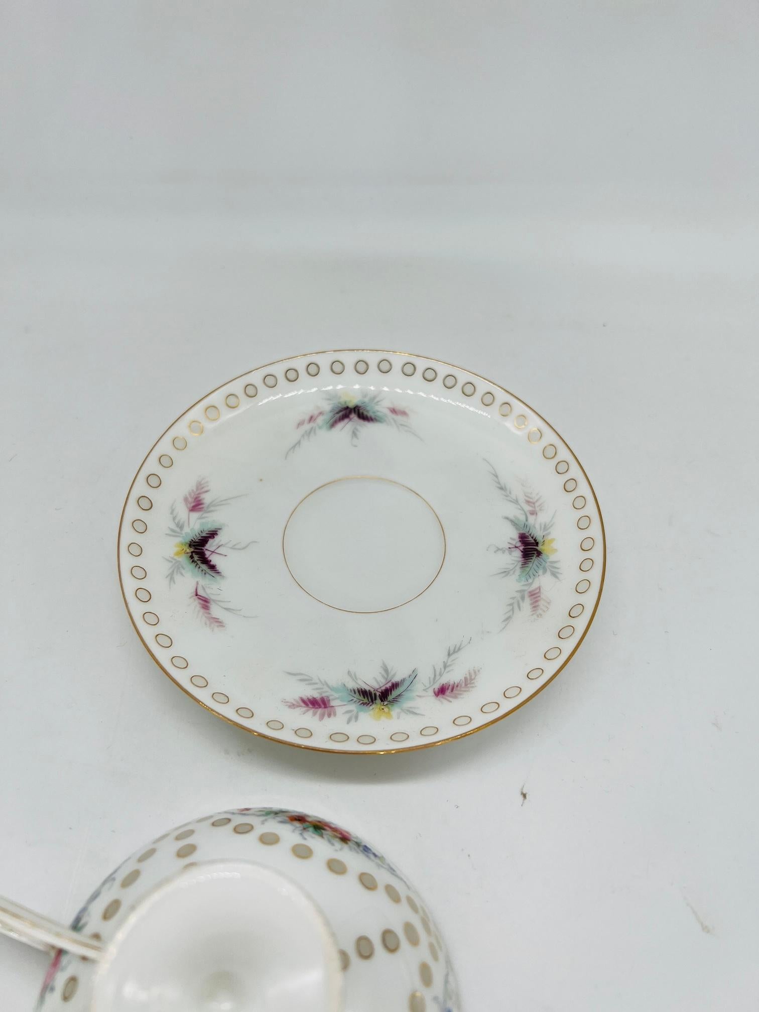 Feine & hochwertige Porzellan Teetasse / Untertasse - Rice Grain - vergoldet emailliert (Französisch) im Angebot