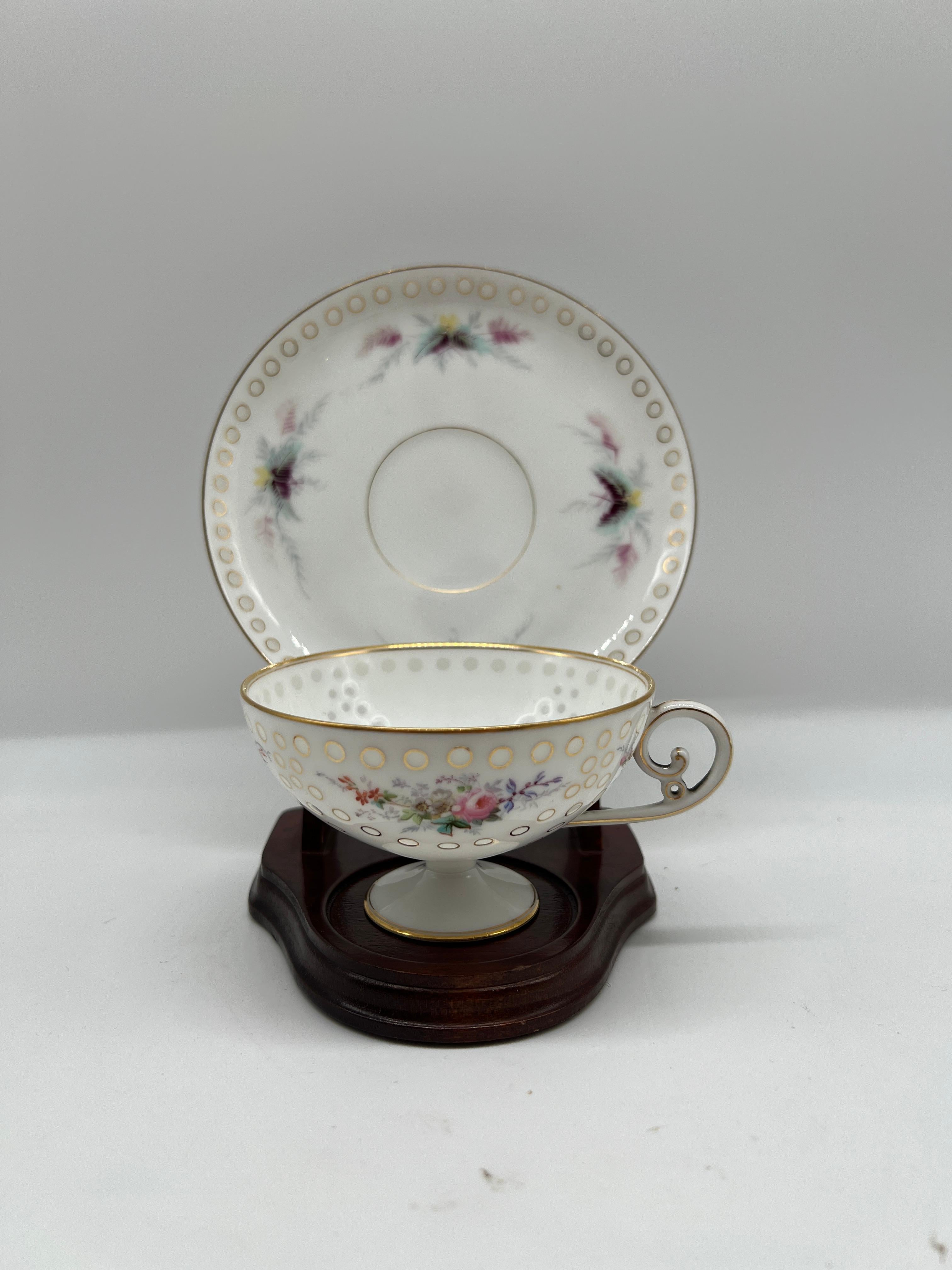 Feine & hochwertige Porzellan Teetasse / Untertasse - Rice Grain - vergoldet emailliert im Angebot 2