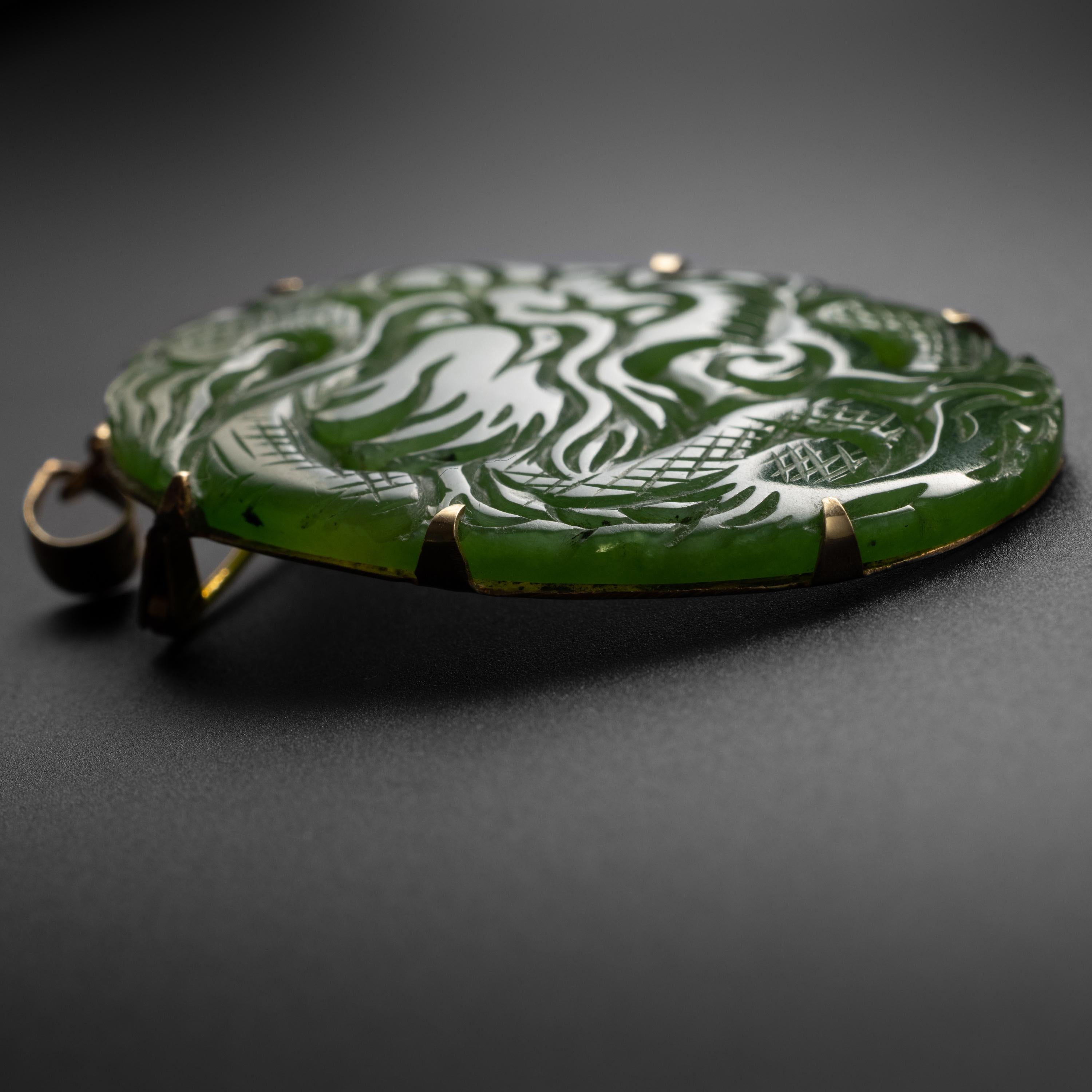 Fine Highly Translucent Carved Nephrite Pendant & Brooch In Excellent Condition For Sale In Southbury, CT
