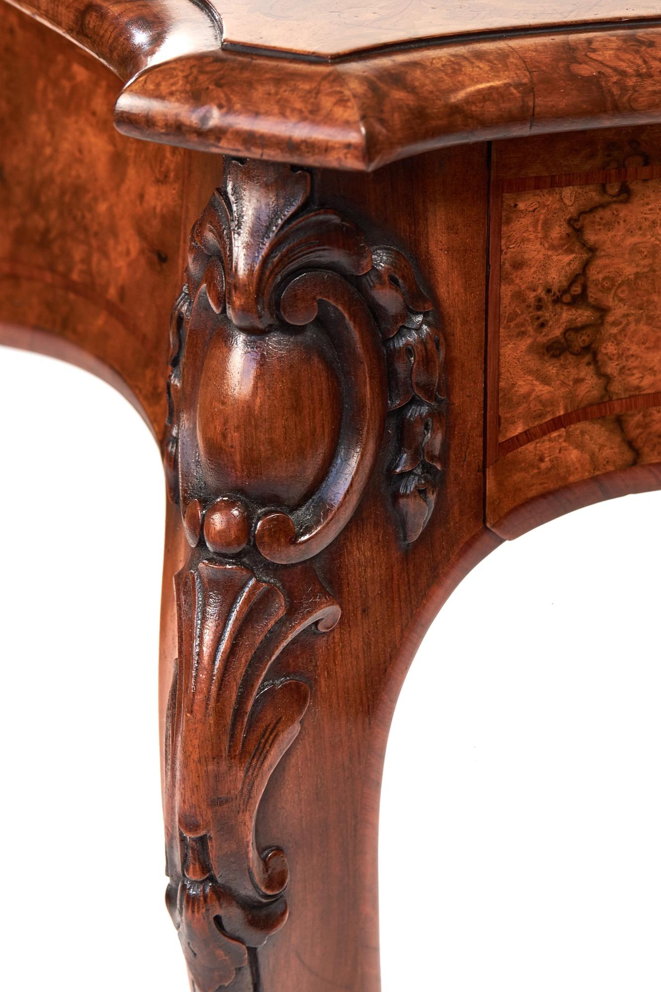 Fine Holland & Sons Walnut inlaid & carved Bureau Plat / Writing table For Sale 4