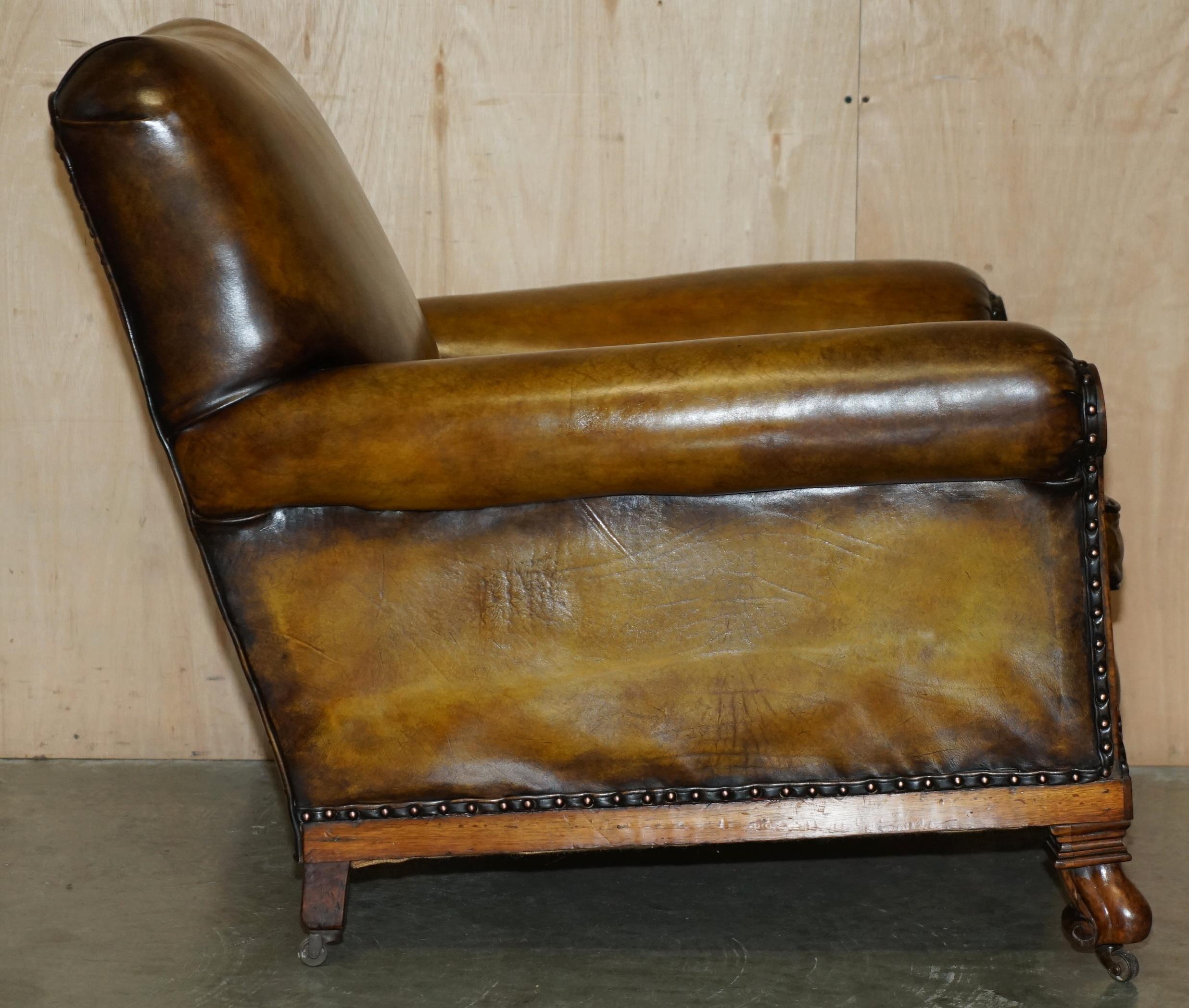 FINE & IMPORTANT PAIR OF ANTiQUE HAND CARVED BURR WALNUT BROWN LEATHER ARMCHAIRS For Sale 7